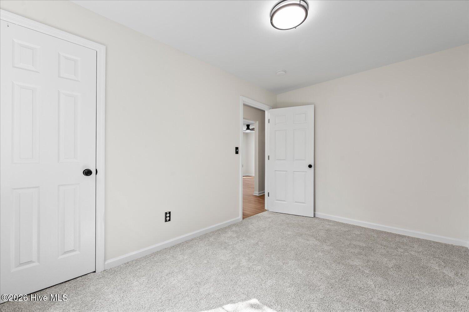 2021 Virginia Avenue Property Photo 14