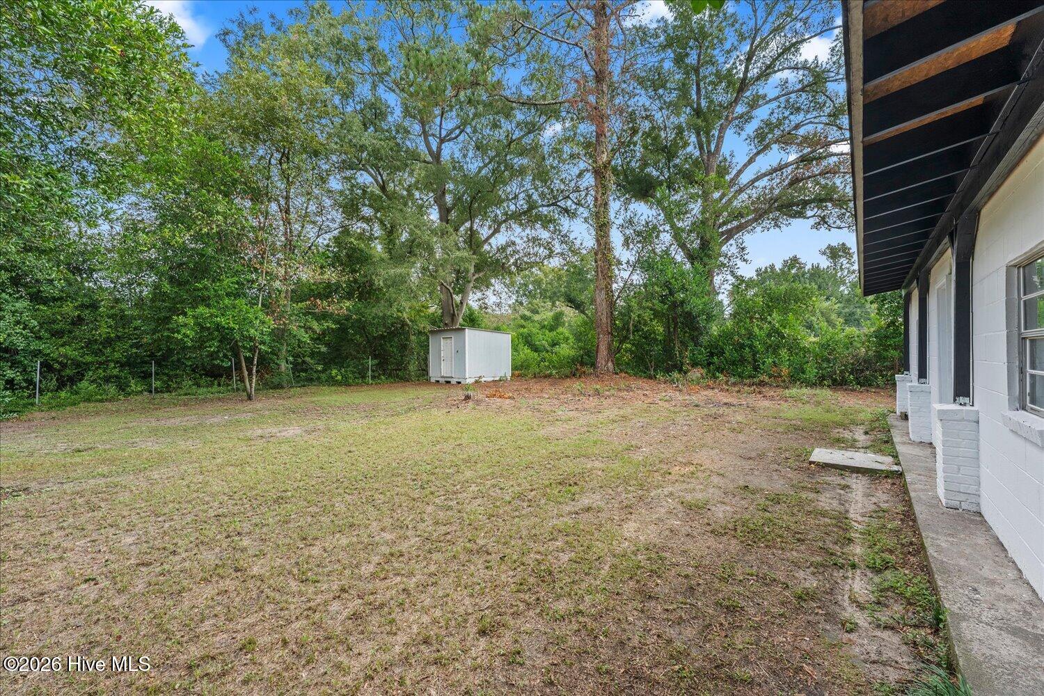 2021 Virginia Avenue Property Photo 24