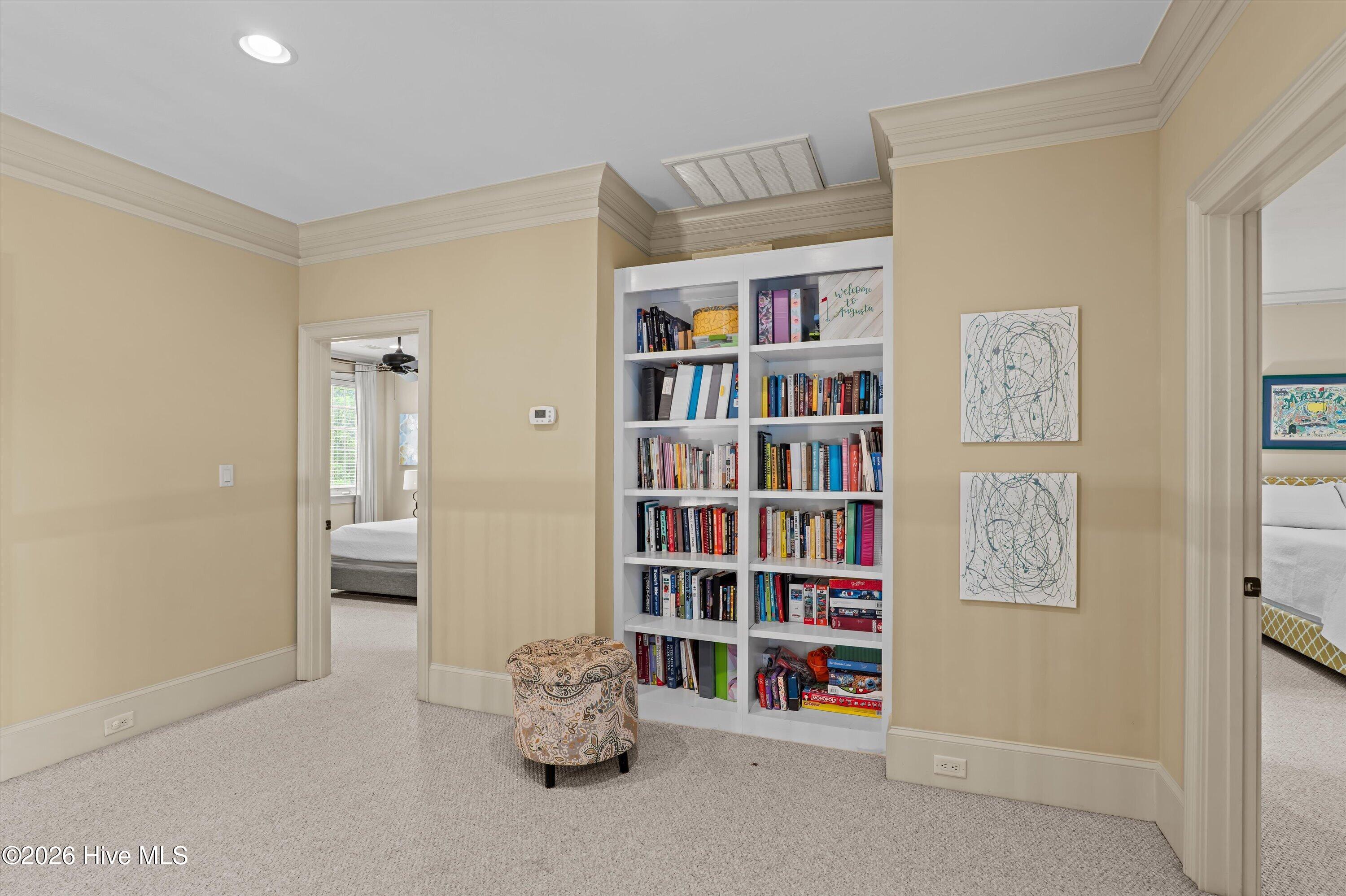 1018 Emerald Place Property Photo 40