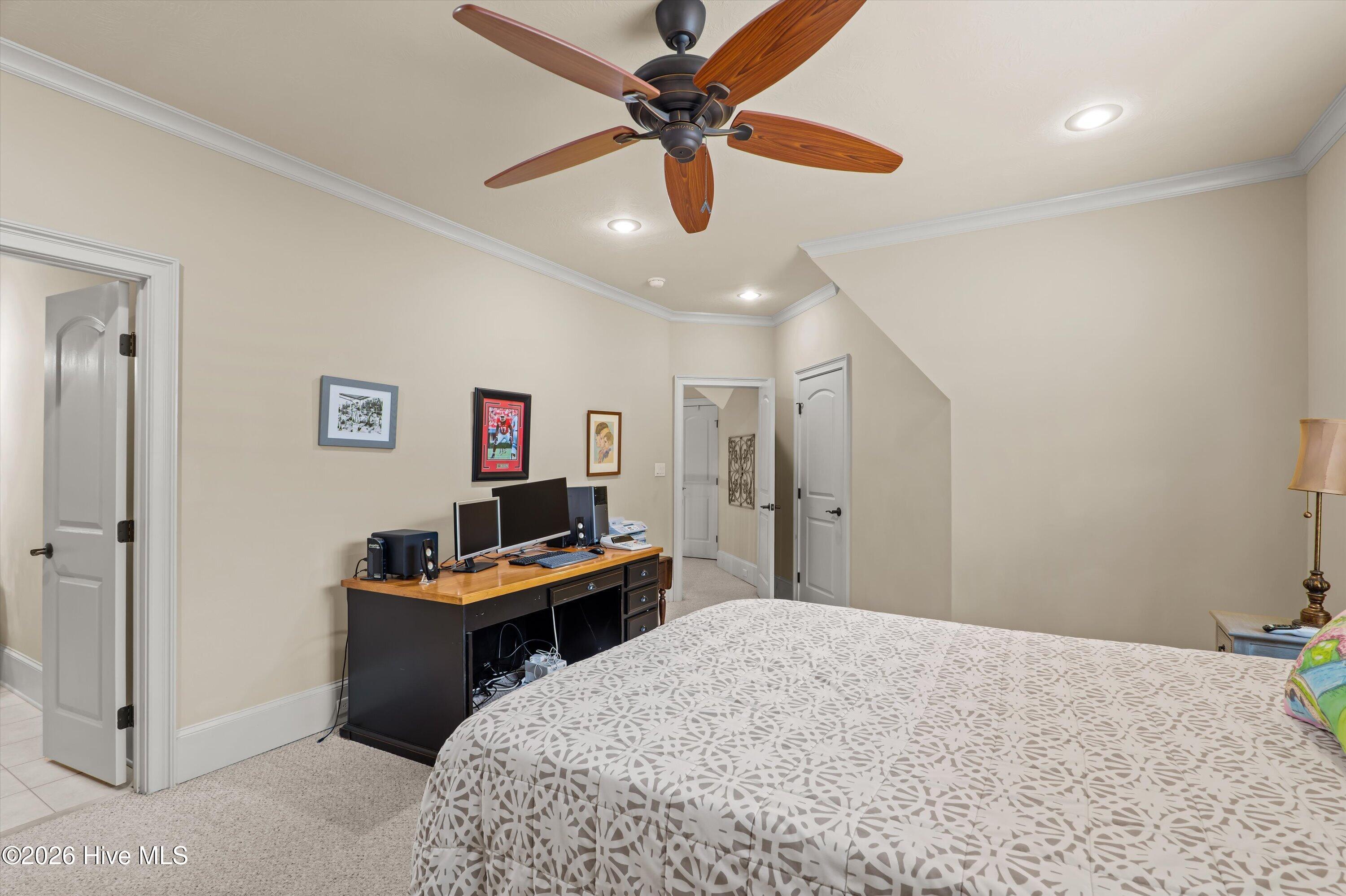 1018 Emerald Place Property Photo 46