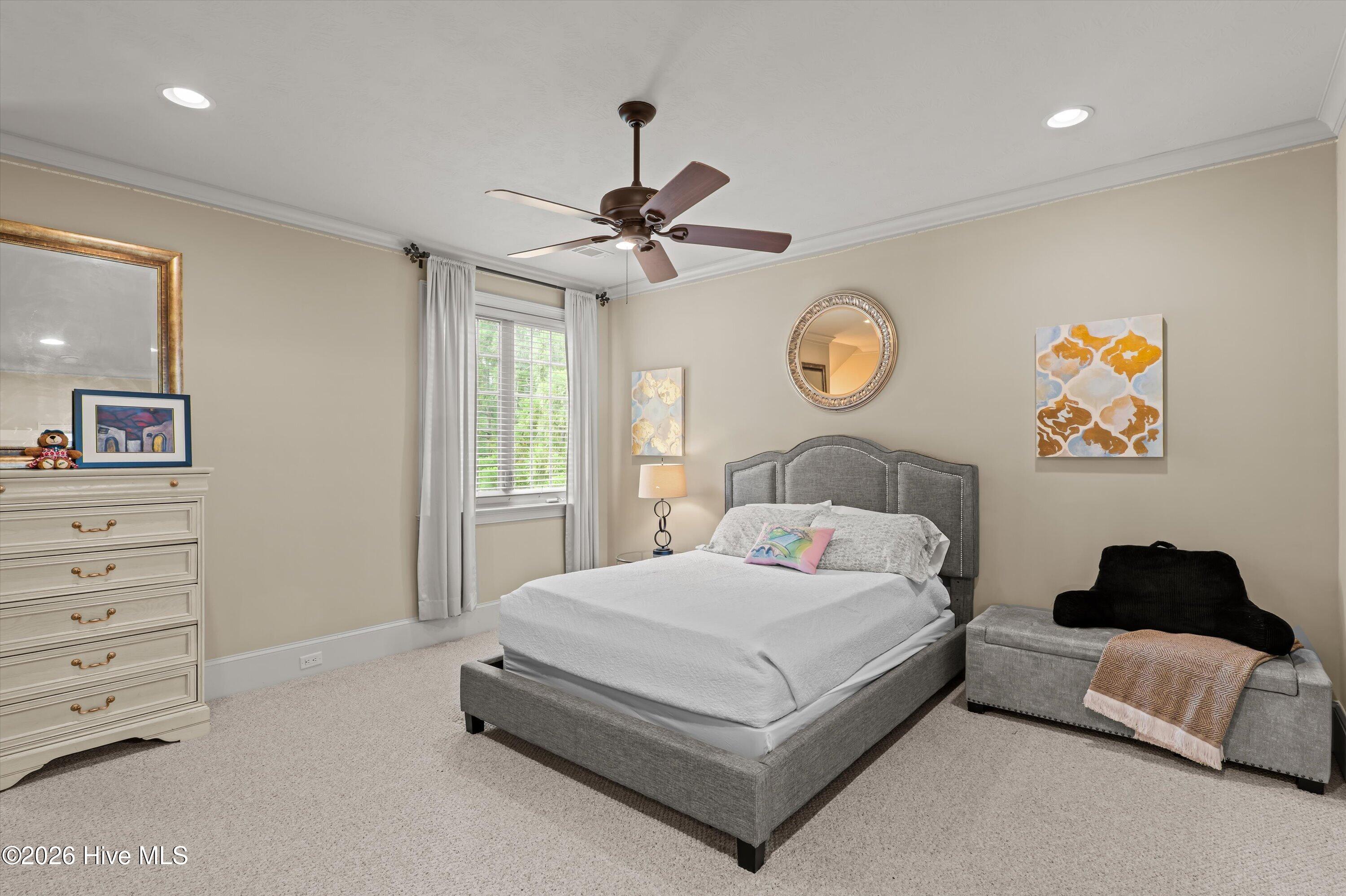 1018 Emerald Place Property Photo 48