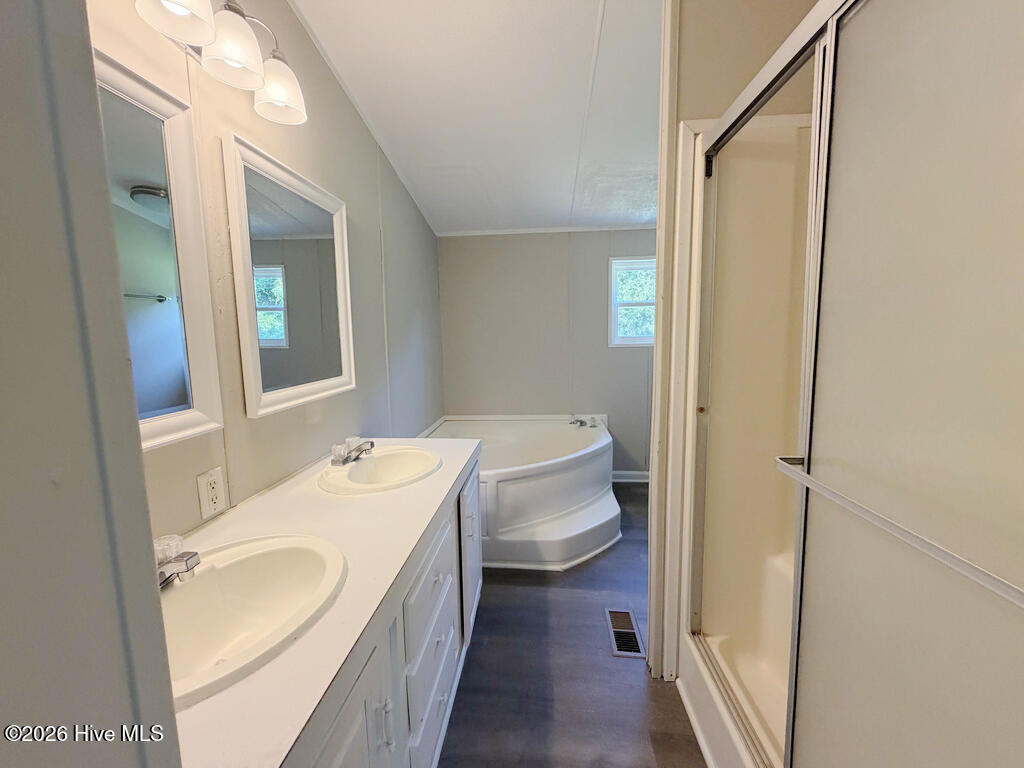 241 Hickory Lane Property Photo 23