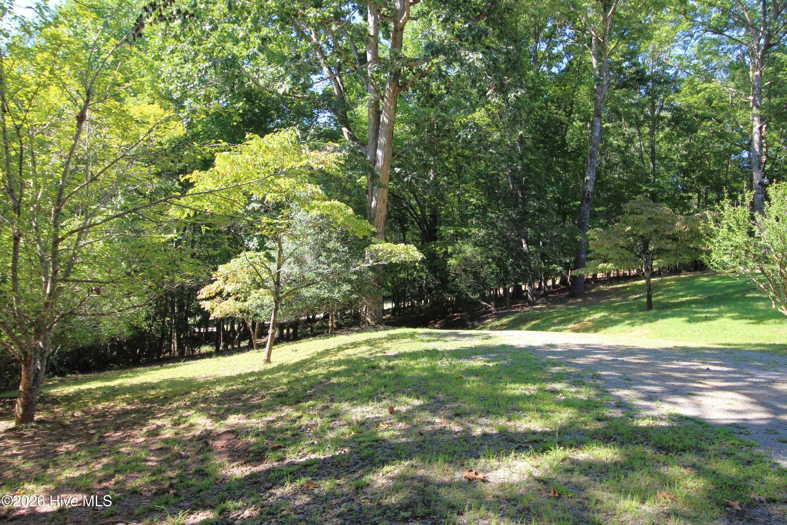 46 Arthur Ridge Property Photo 5
