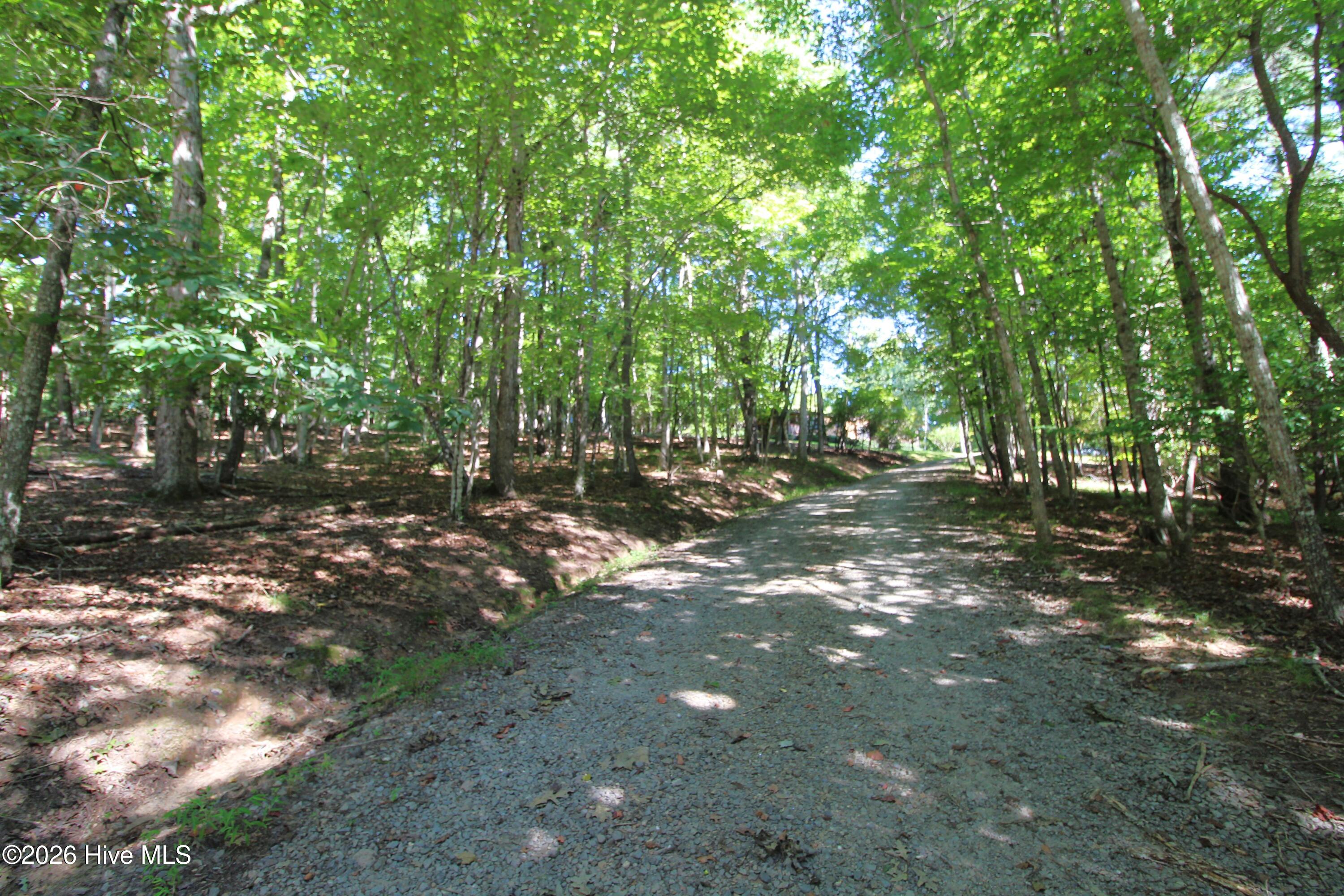 46 Arthur Ridge Property Photo 9