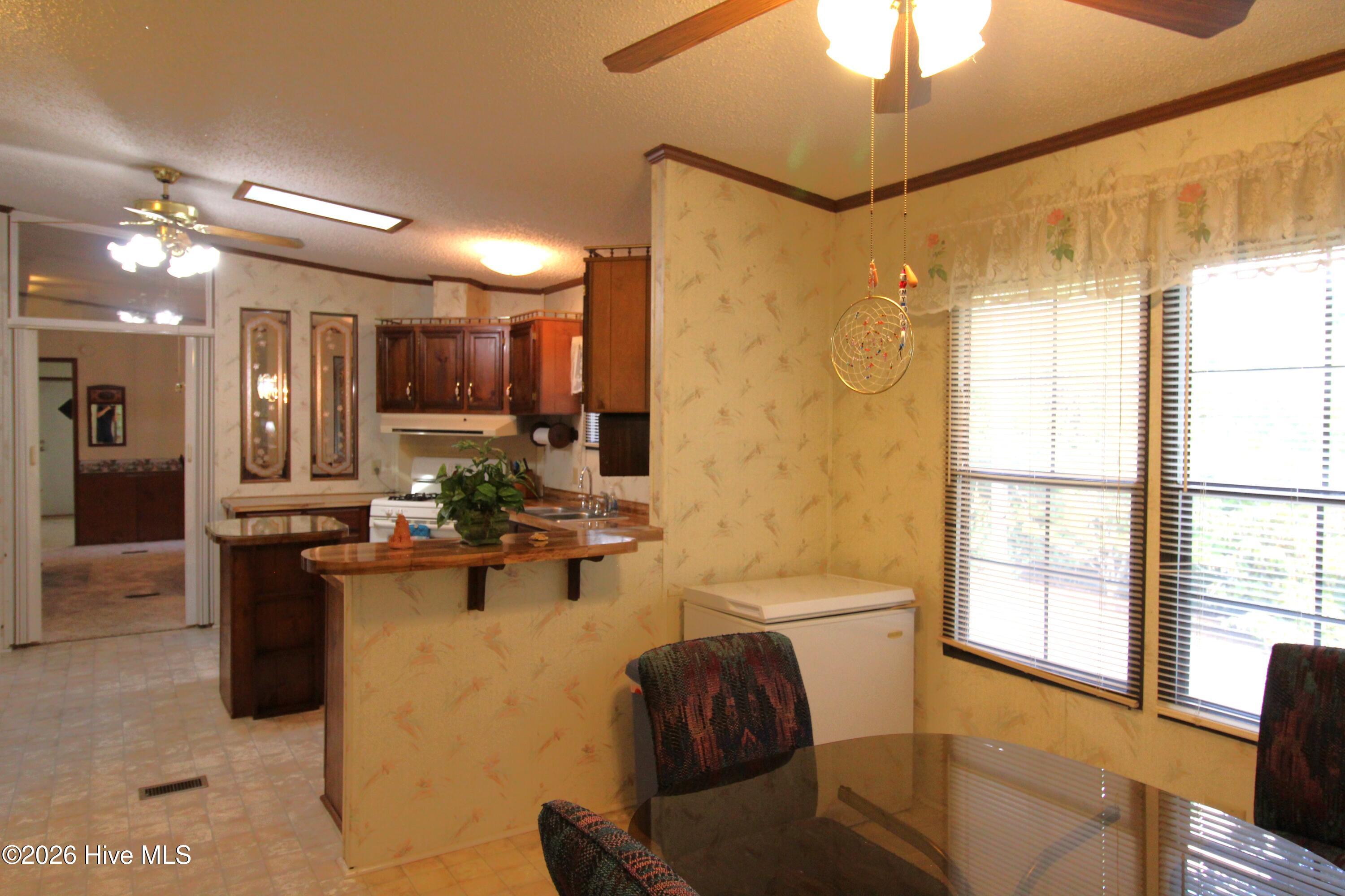 46 Arthur Ridge Property Photo 16