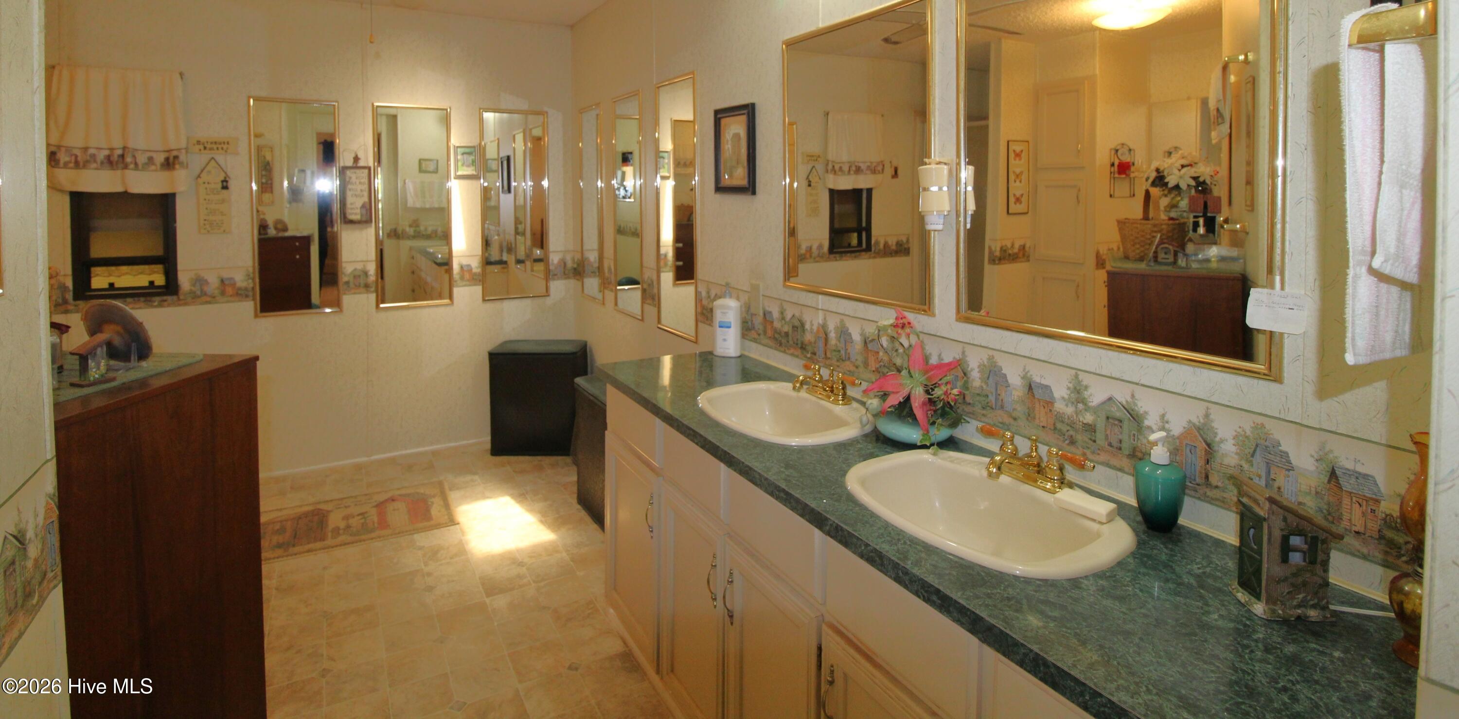 46 Arthur Ridge Property Photo 20