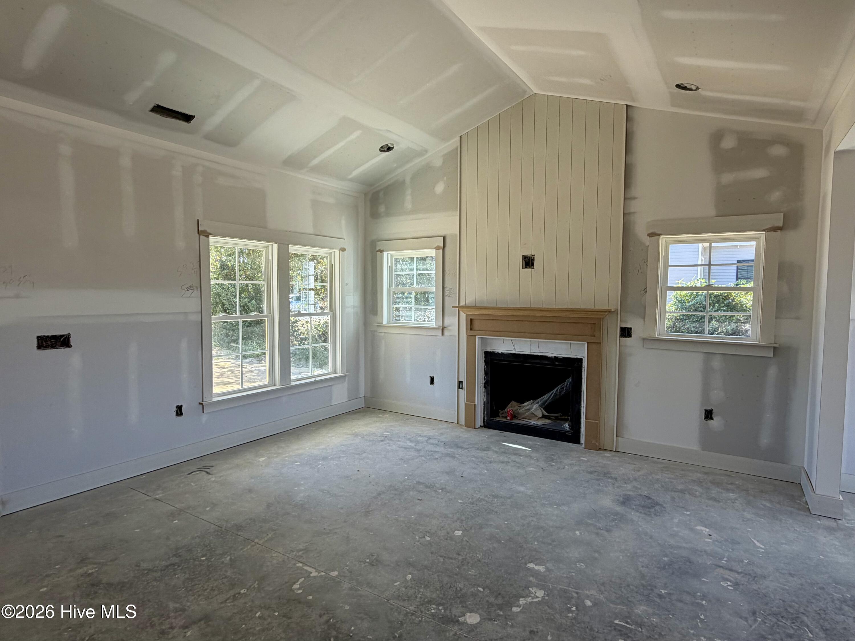 205 Vineyard Drive Property Photo 2