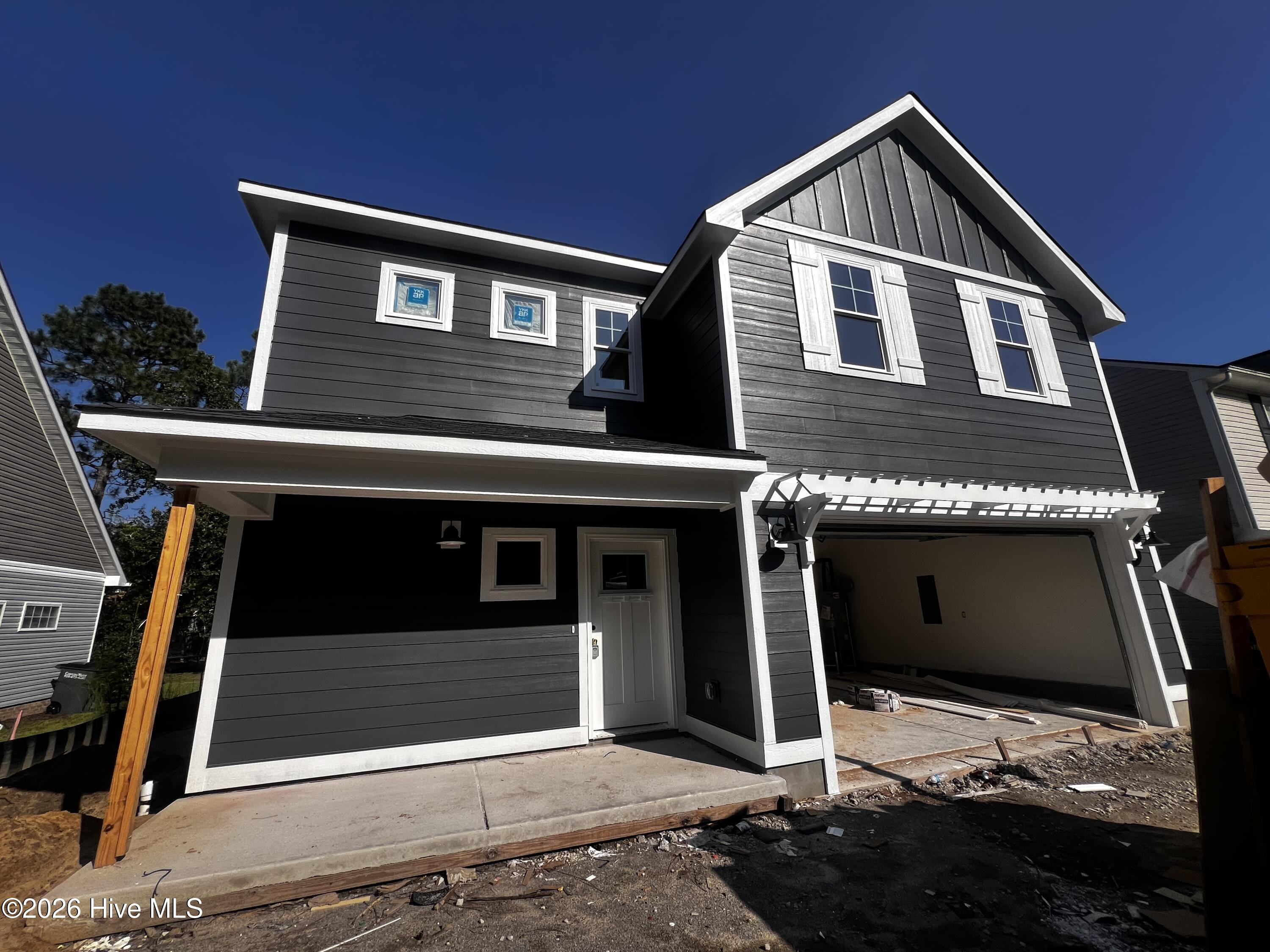 725 Thrush Drive Property Photo 1