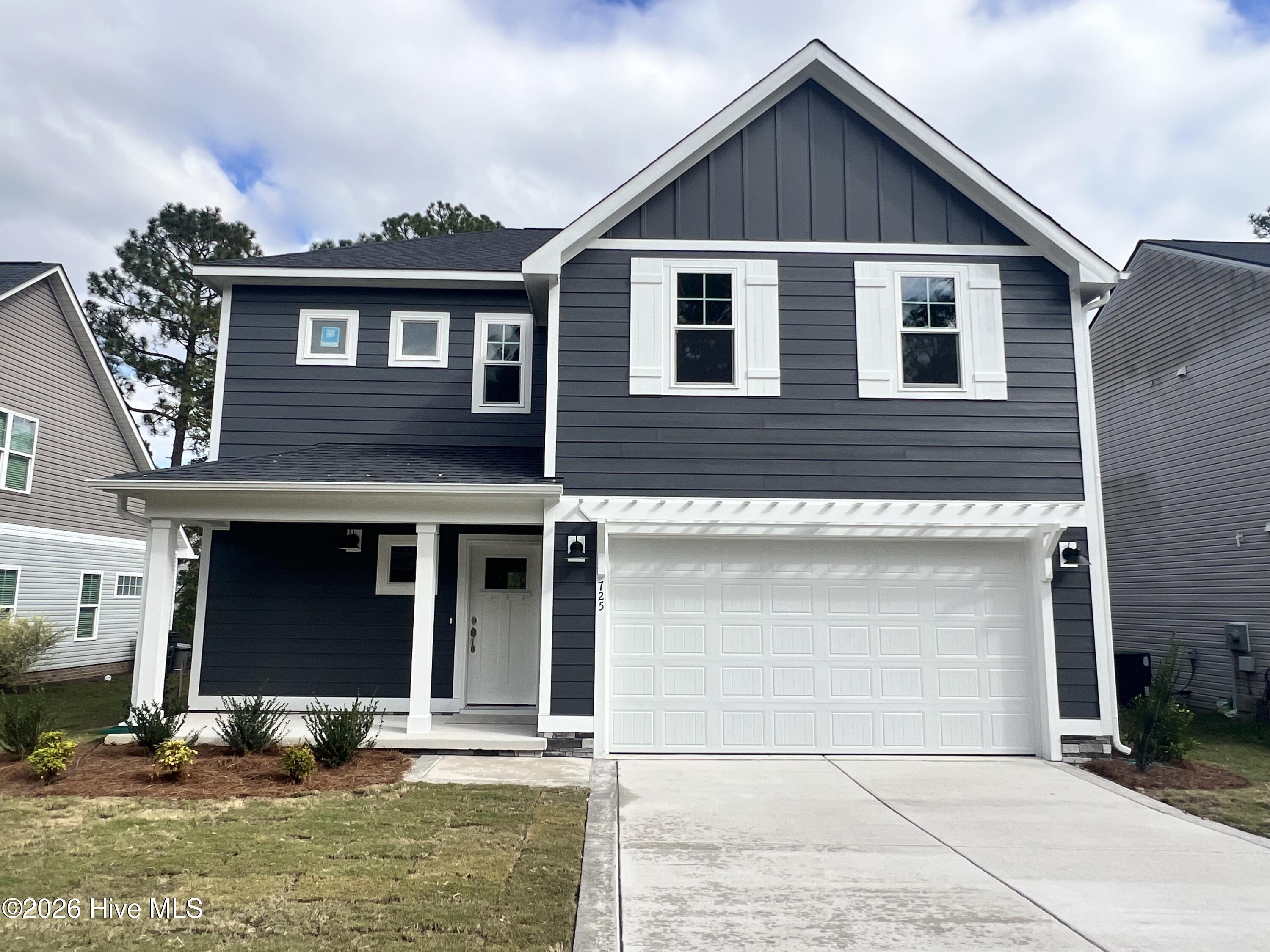 725 Thrush Drive Property Photo 1