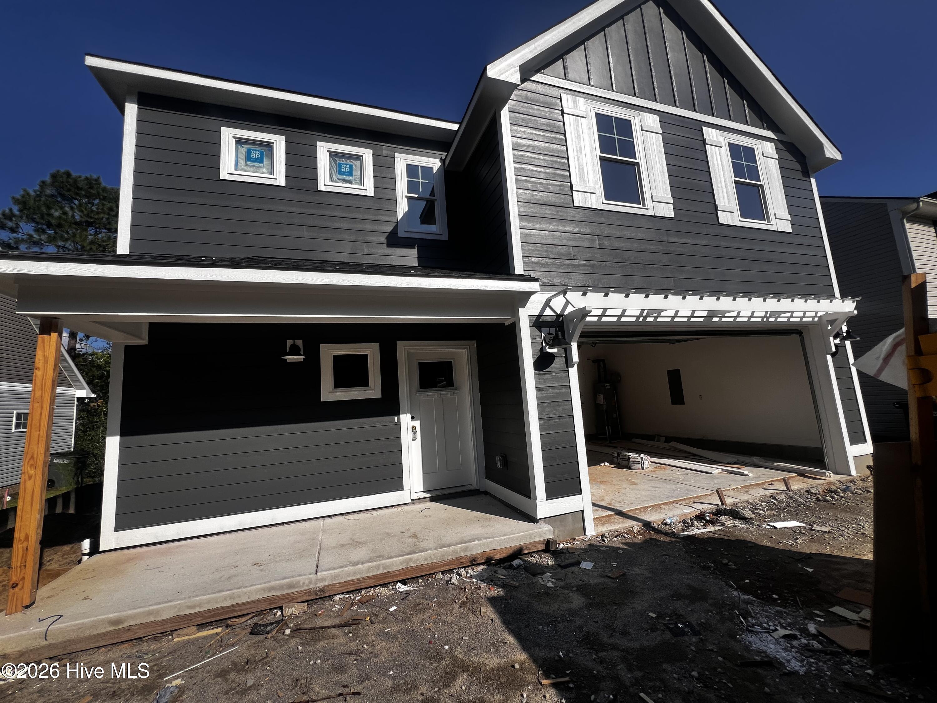 725 Thrush Drive Property Photo 2