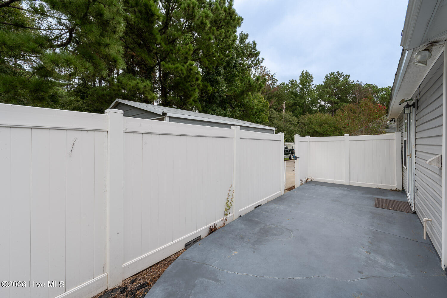621 Dunloe Circle Property Photo 17