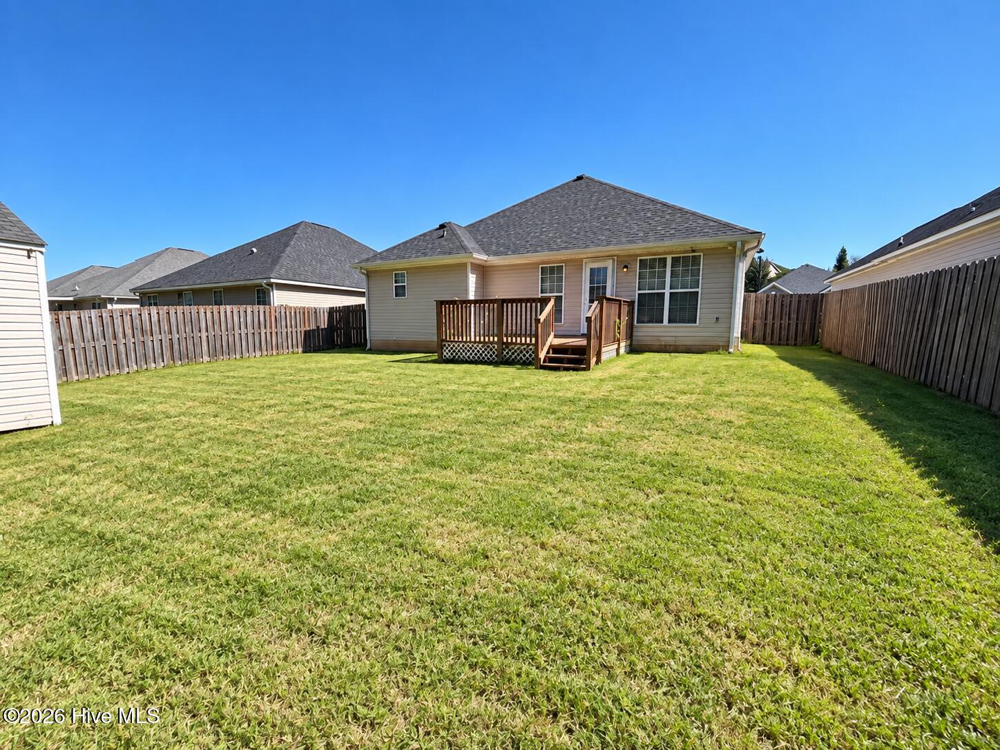 514 Lory Lane Property Photo 18
