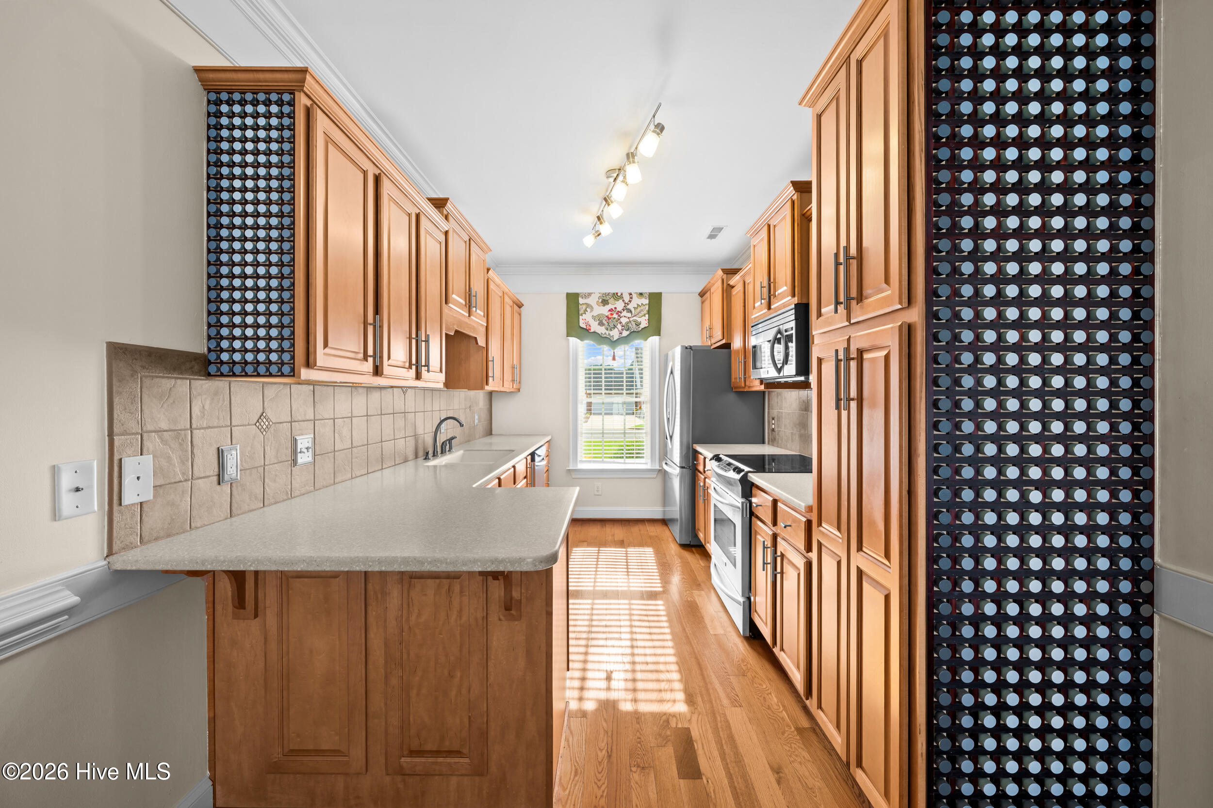 3002 Westchester Drive Property Photo 11