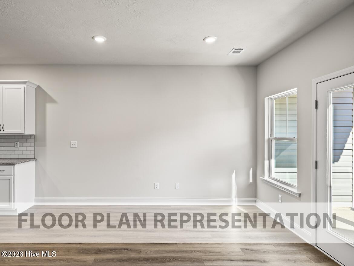 655 Hampton Drive 6b Property Photo 6