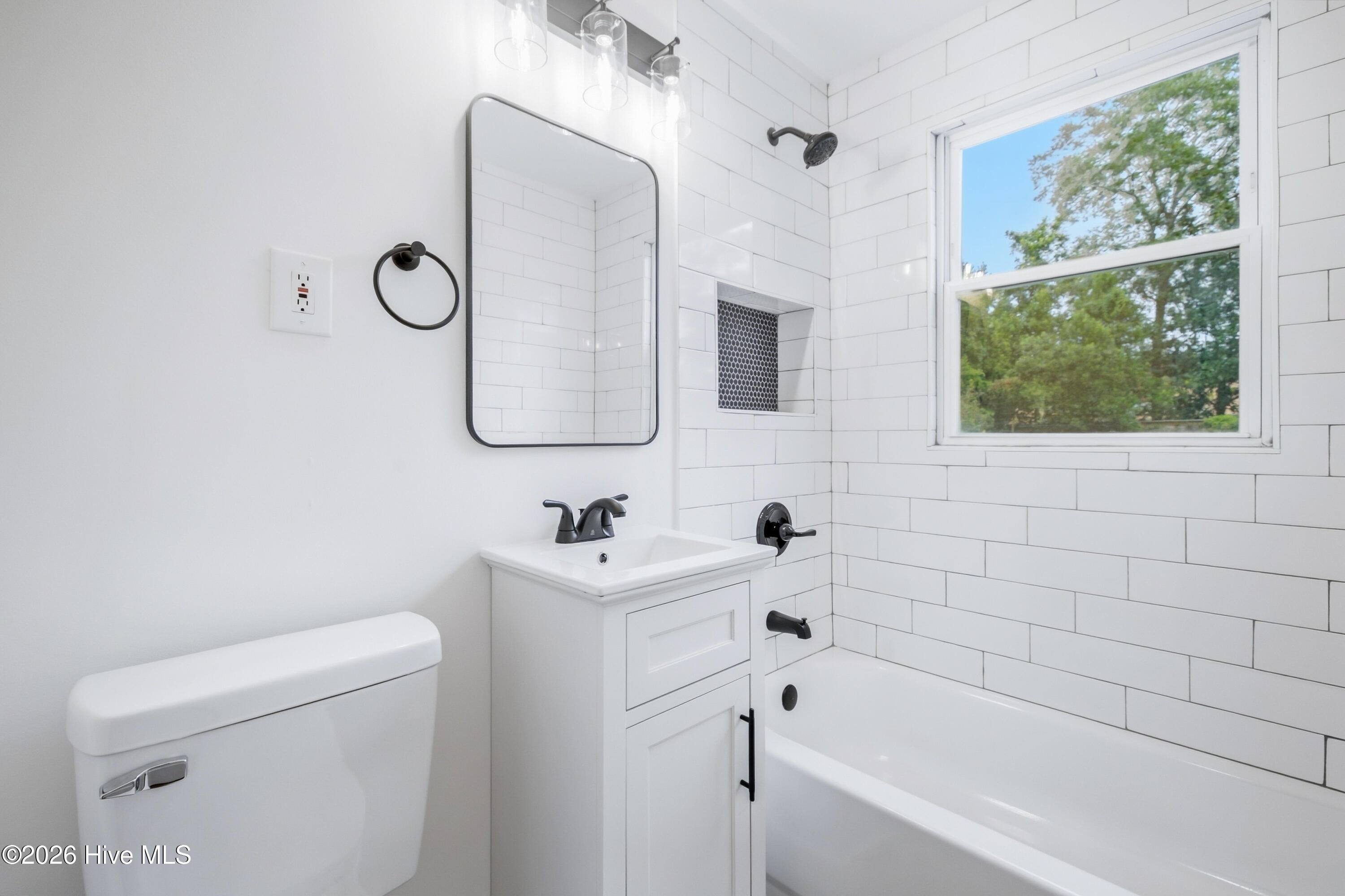2115 Jefferson Street Property Photo 18