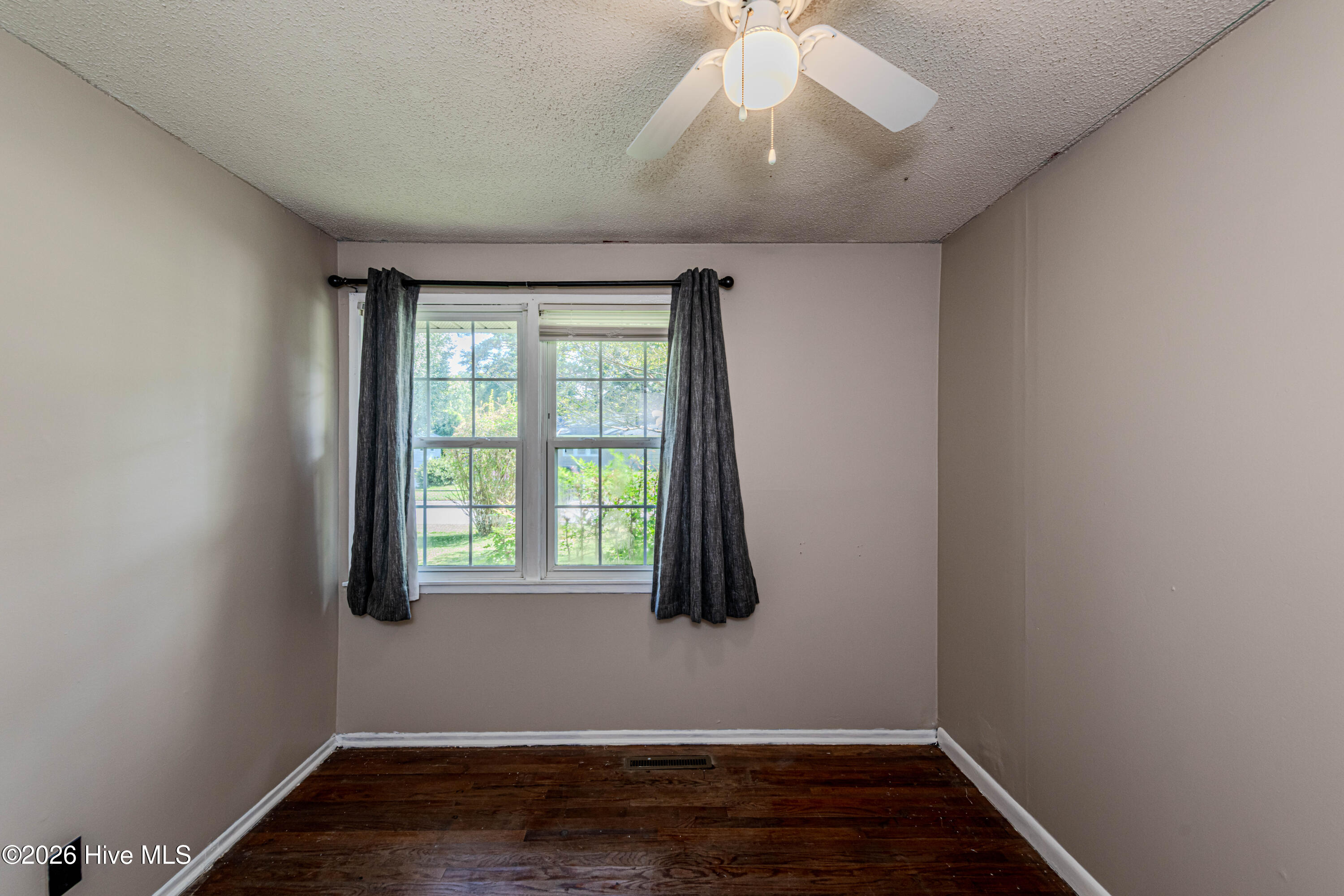 519 Oak Lane Property Photo 27