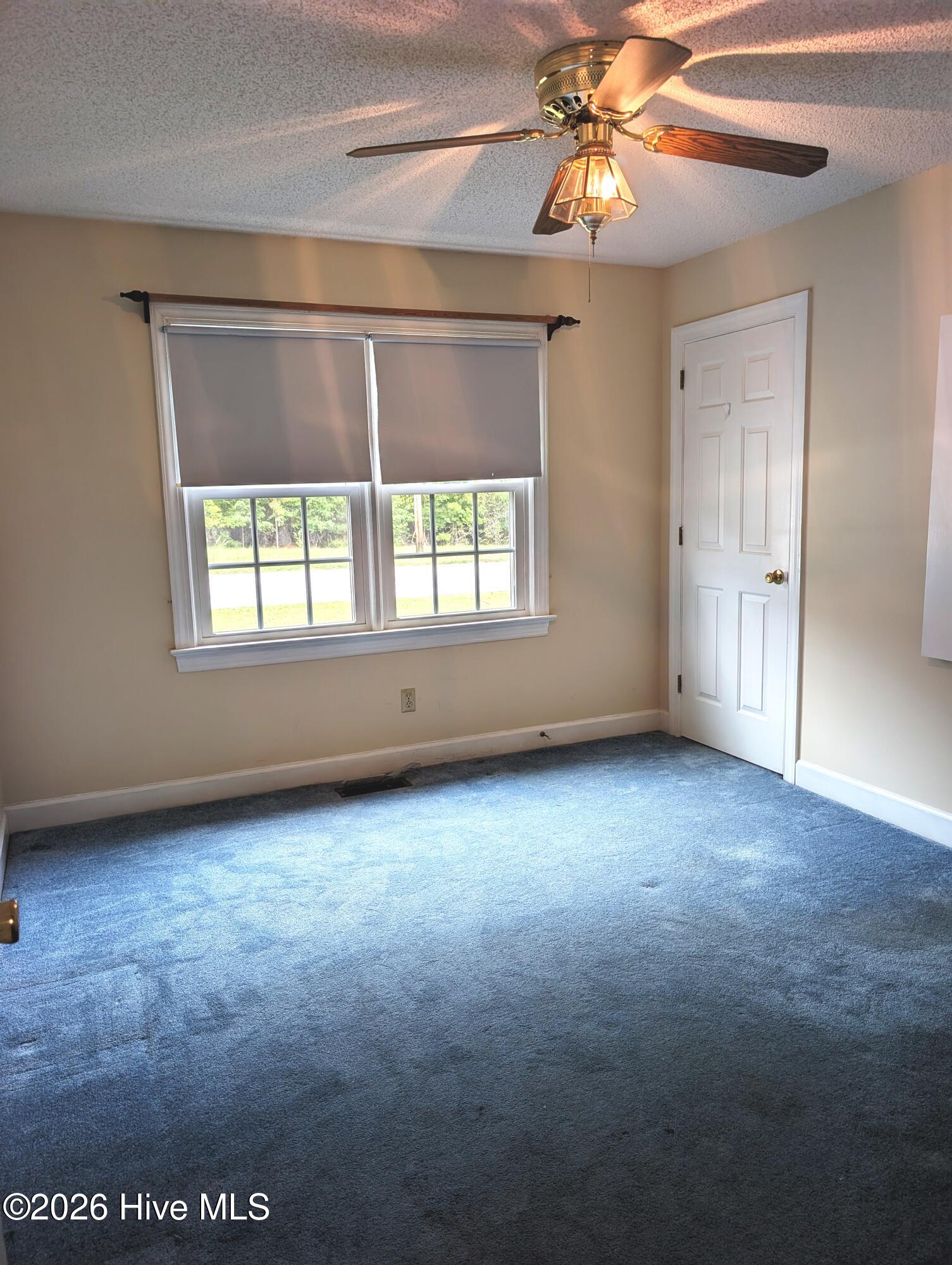 2721 Tilghman Road N Property Photo 8