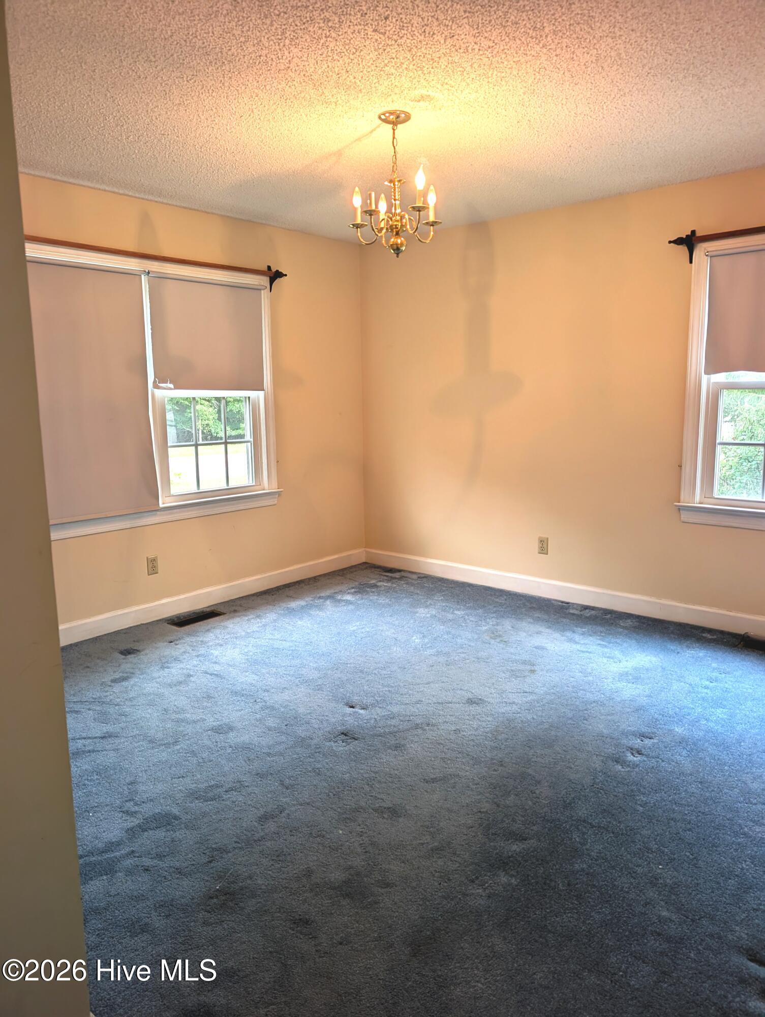 2721 Tilghman Road N Property Photo 10