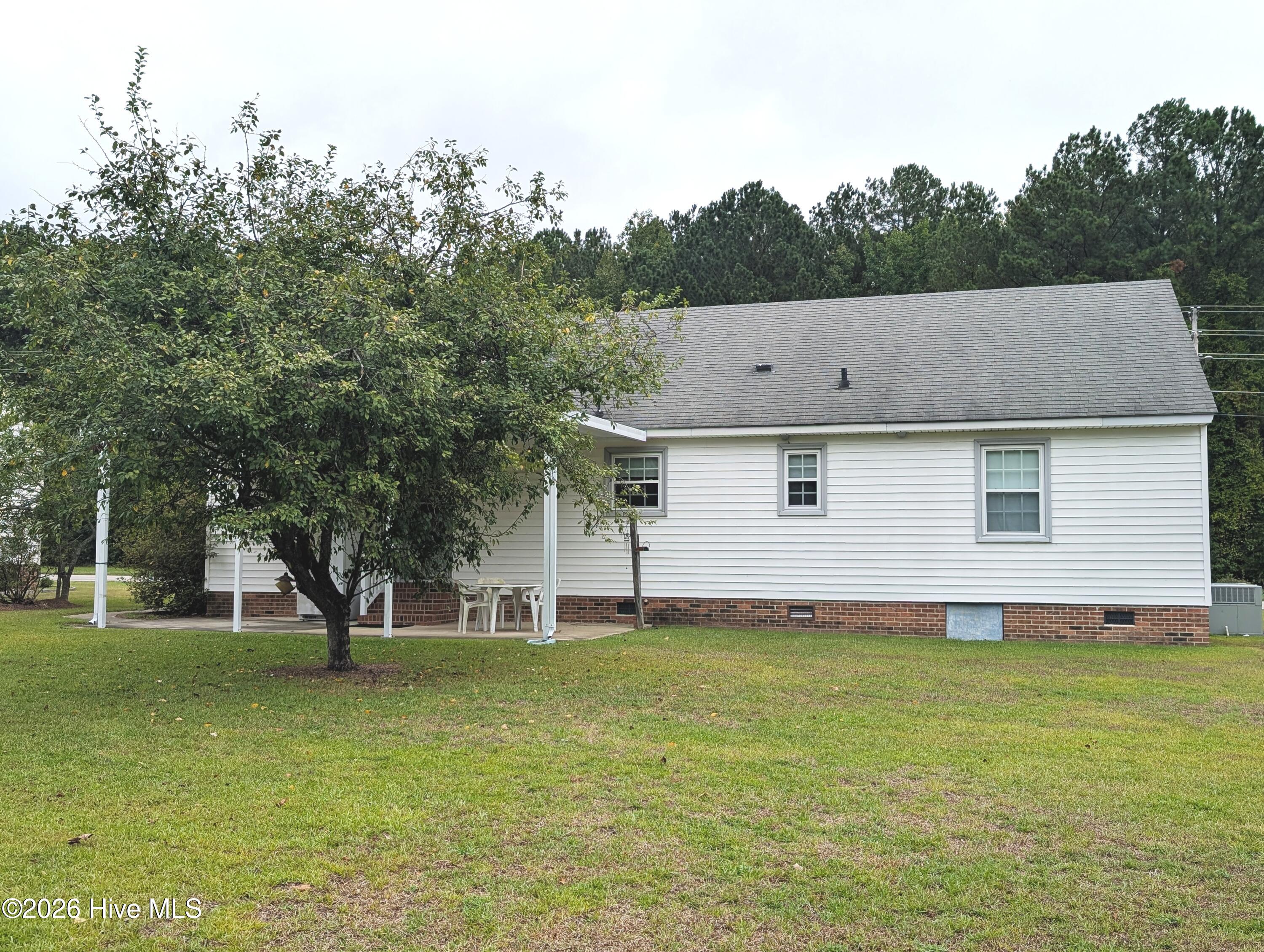 2721 Tilghman Road N Property Photo 13