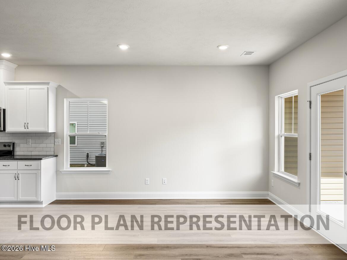 659 Hampton Drive 6d Property Photo 7