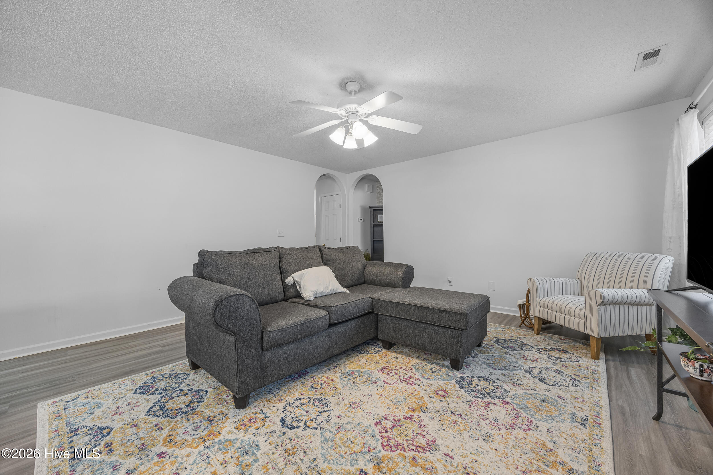 1112 Sunburst Way Property Photo 19