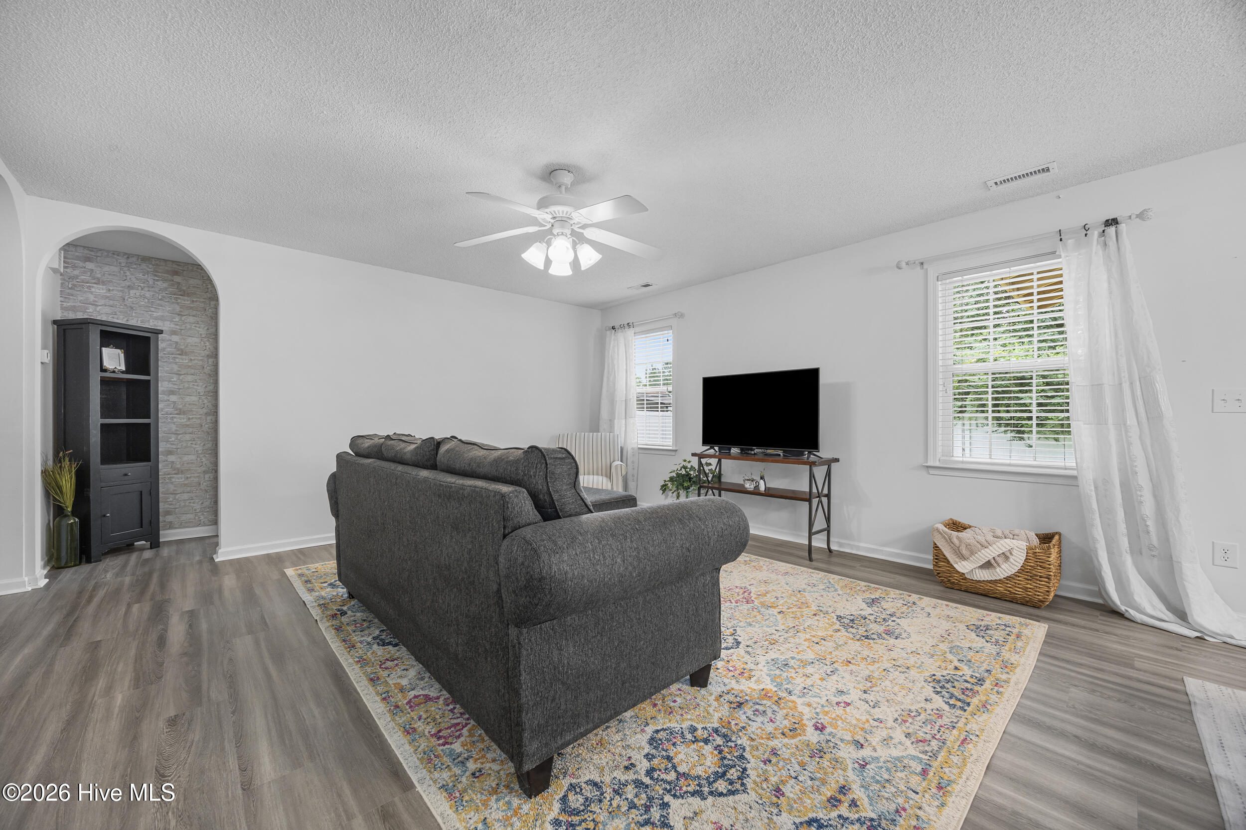 1112 Sunburst Way Property Photo 20
