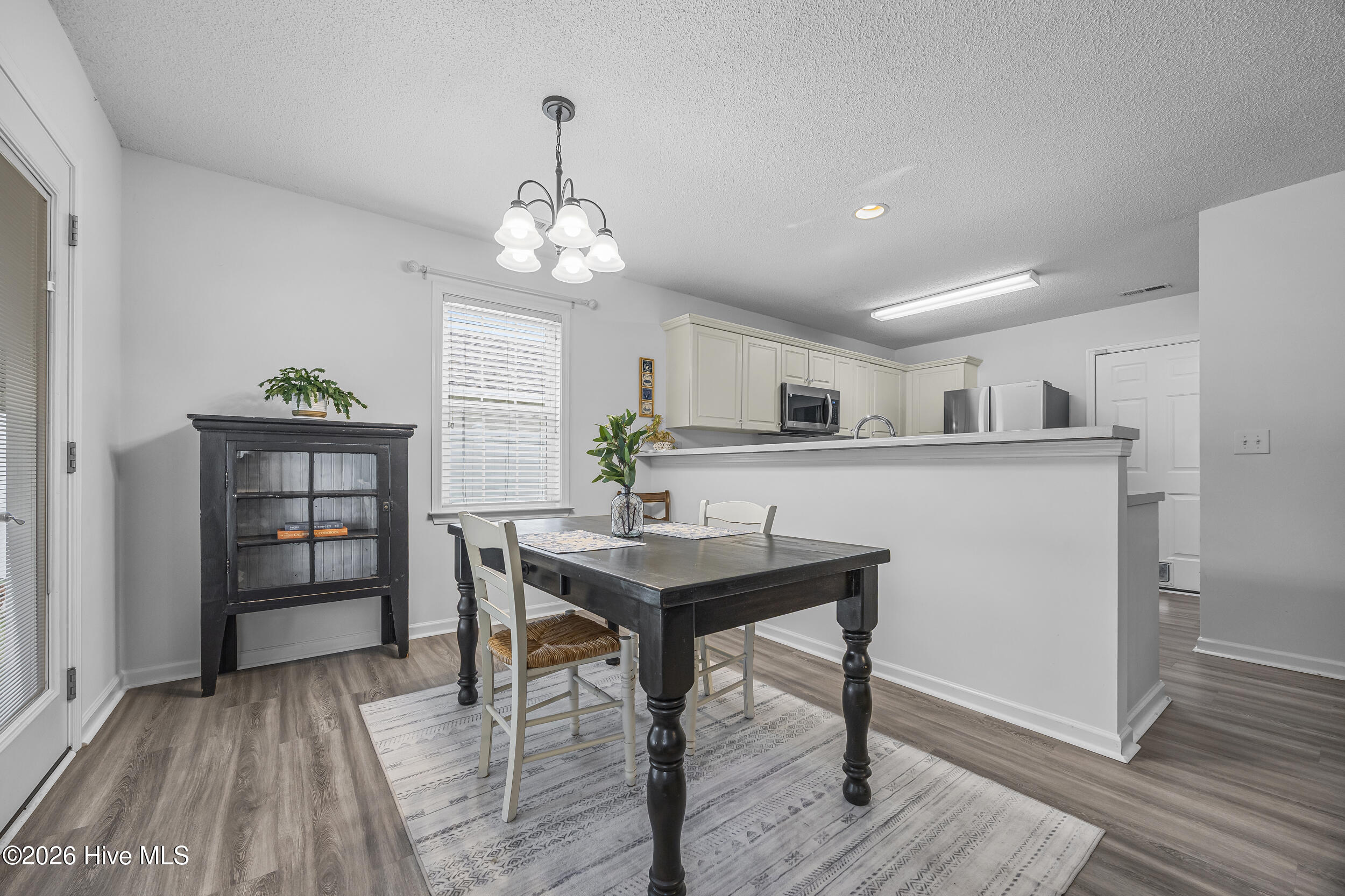 1112 Sunburst Way Property Photo 21