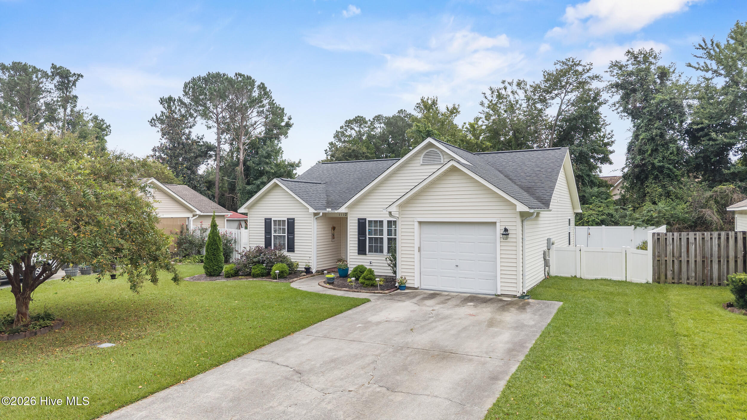 1112 Sunburst Way Property Photo 35
