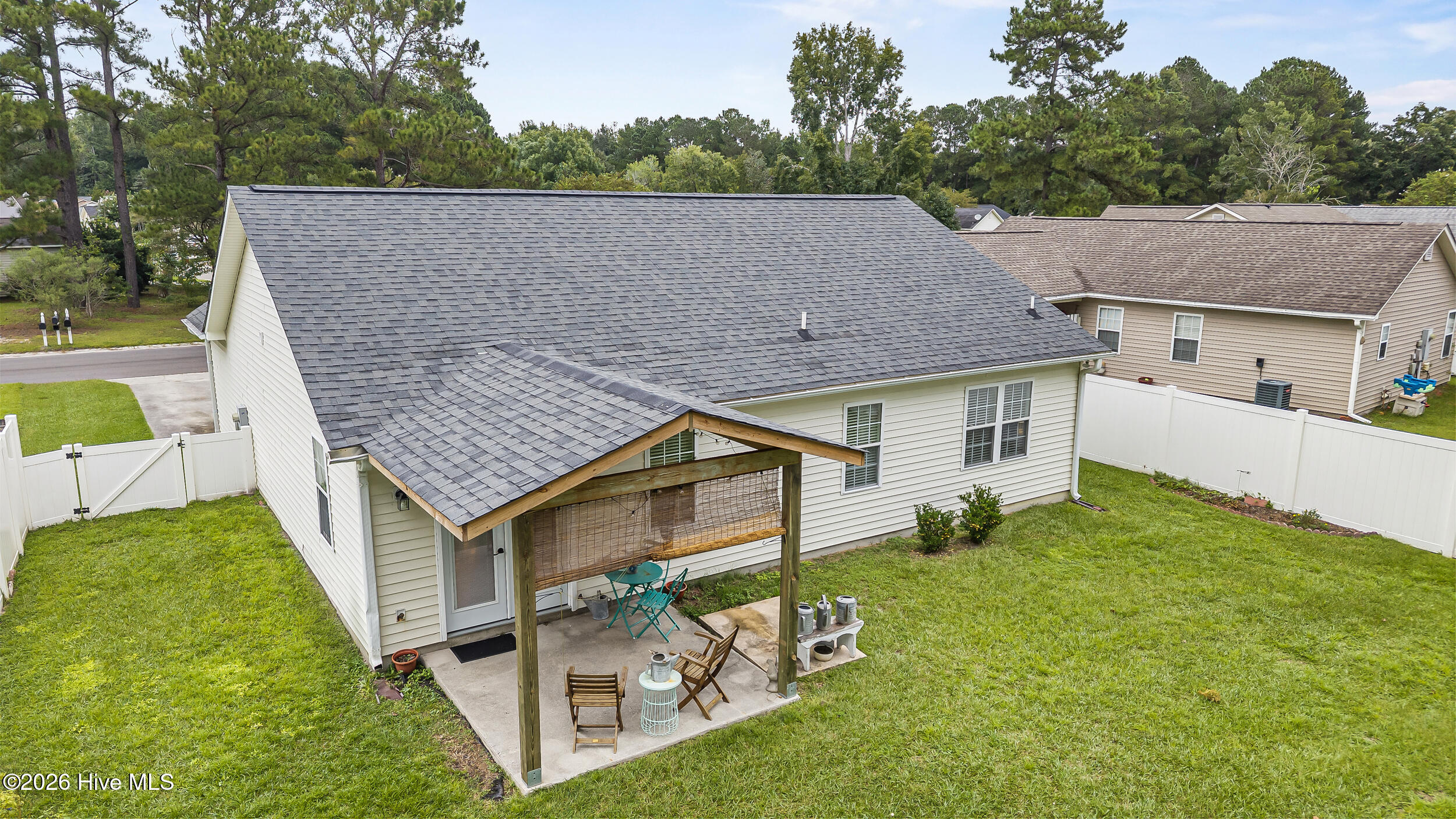 1112 Sunburst Way Property Photo 40