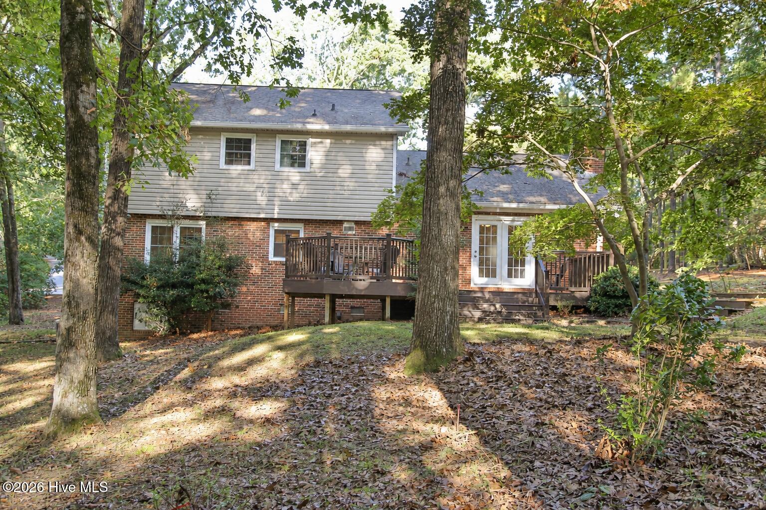 110 Stornoway Drive Property Photo 4