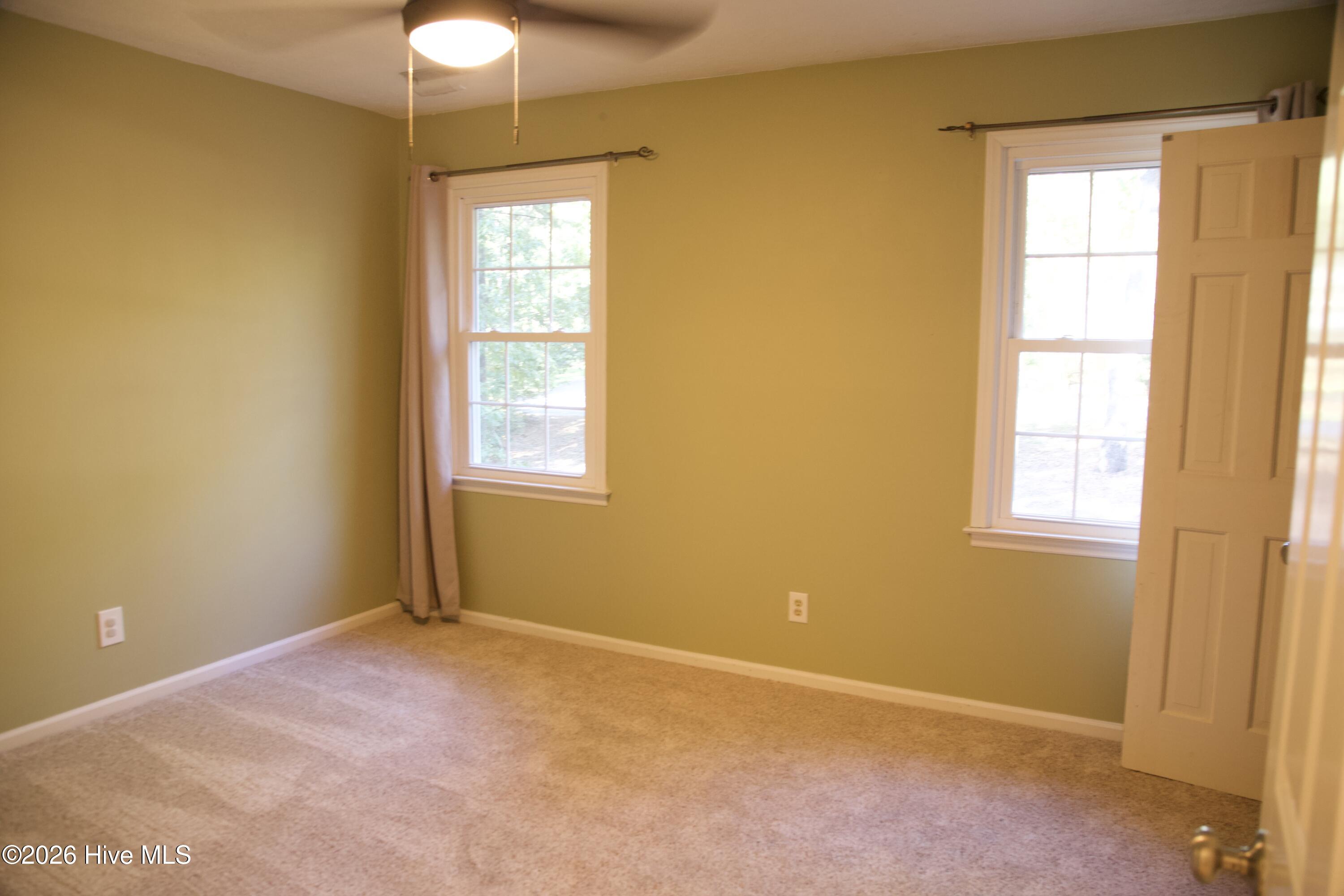 110 Stornoway Drive Property Photo 17