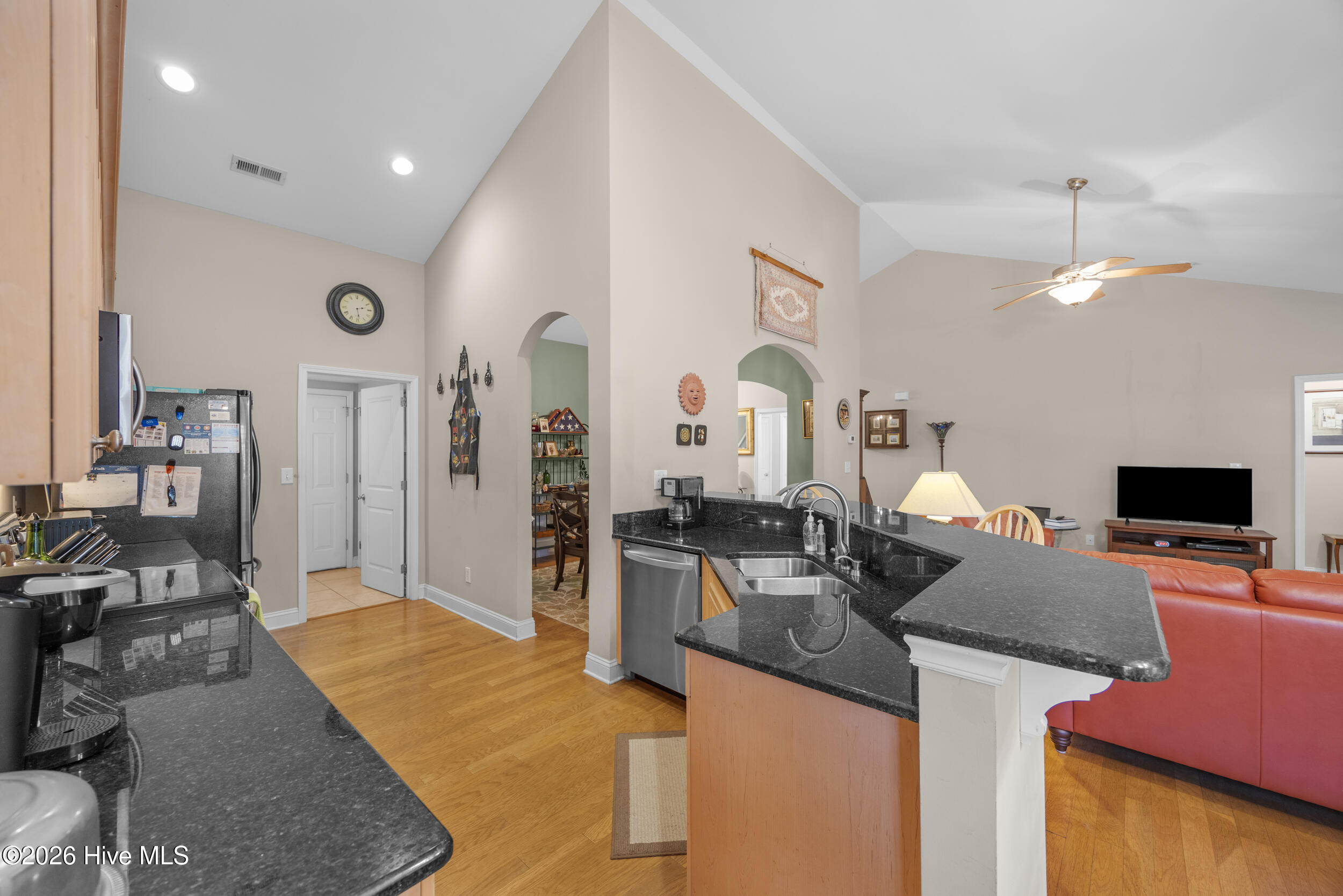 8705 Plantation Landing Drive Property Photo 15