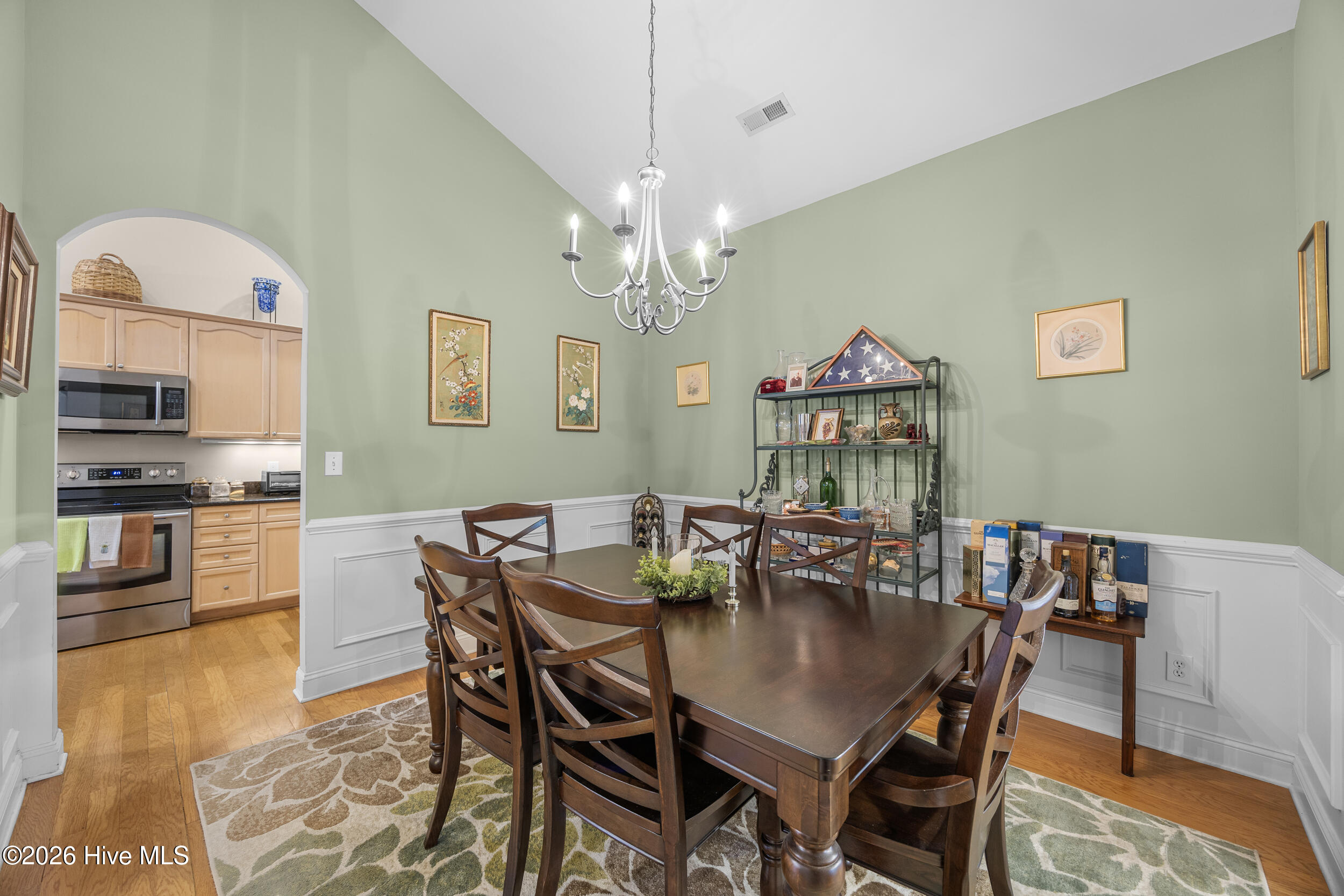 8705 Plantation Landing Drive Property Photo 16
