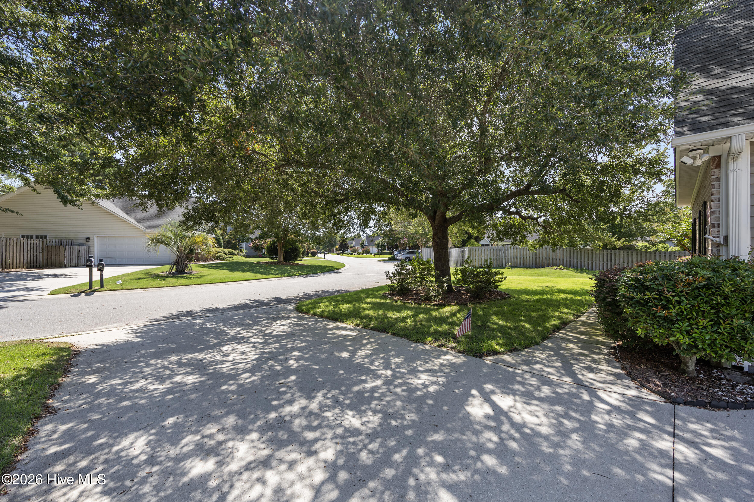 8705 Plantation Landing Drive Property Photo 26