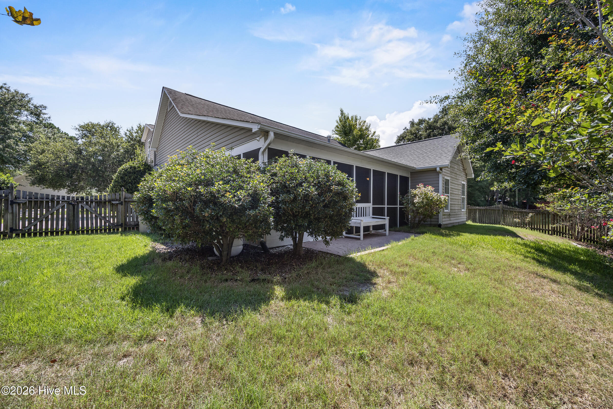 8705 Plantation Landing Drive Property Photo 28