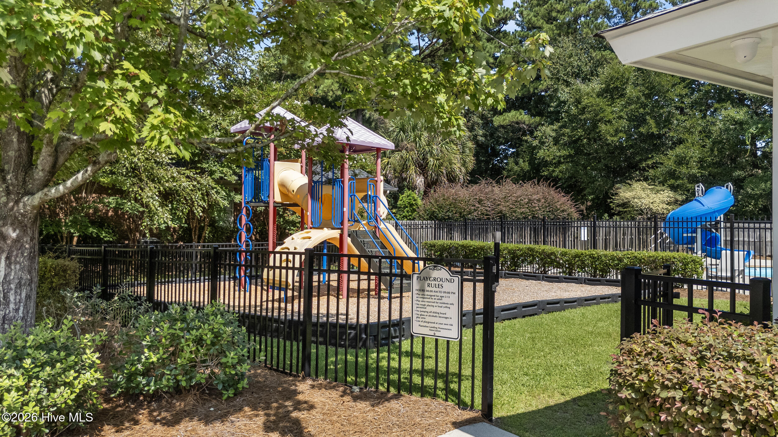 8705 Plantation Landing Drive Property Photo 32