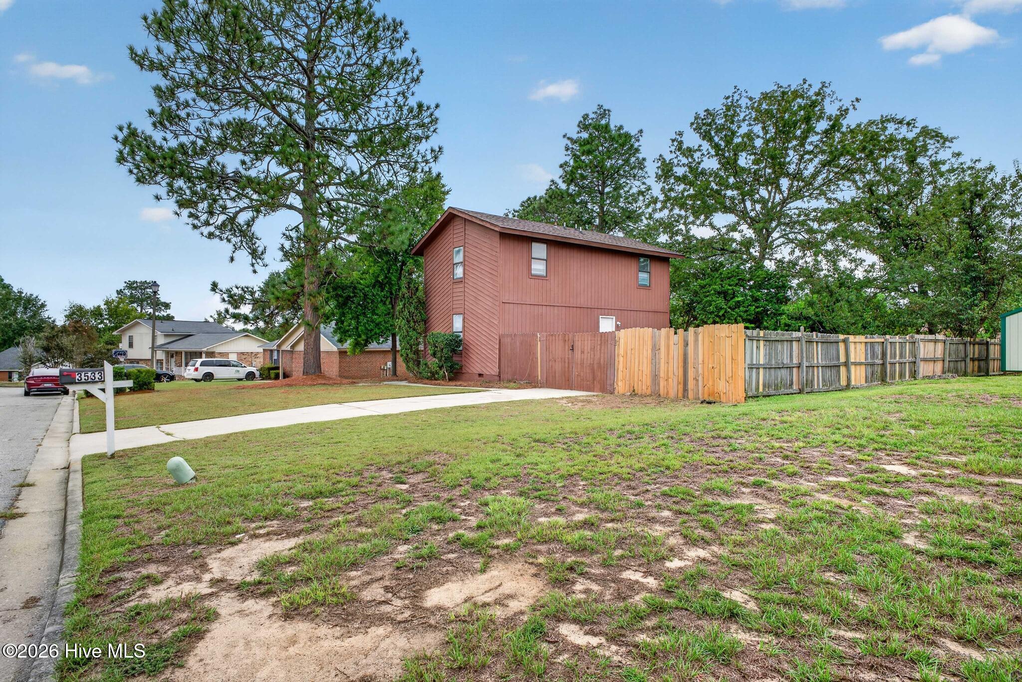 3533 Andover Drive Property Photo 5
