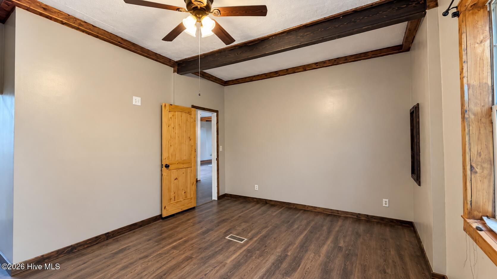 417 Harvey Street Property Photo 12
