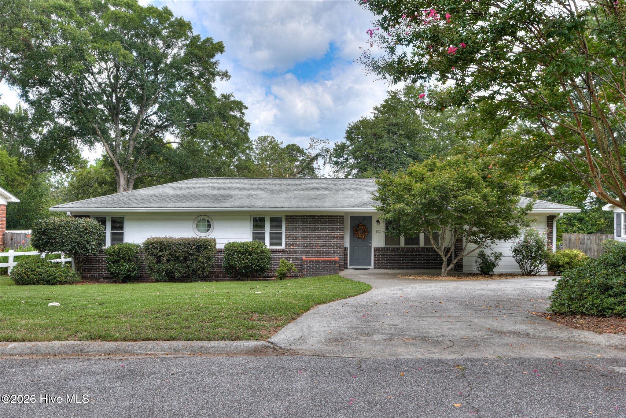 2421 Persimmon Road Property Photo 1