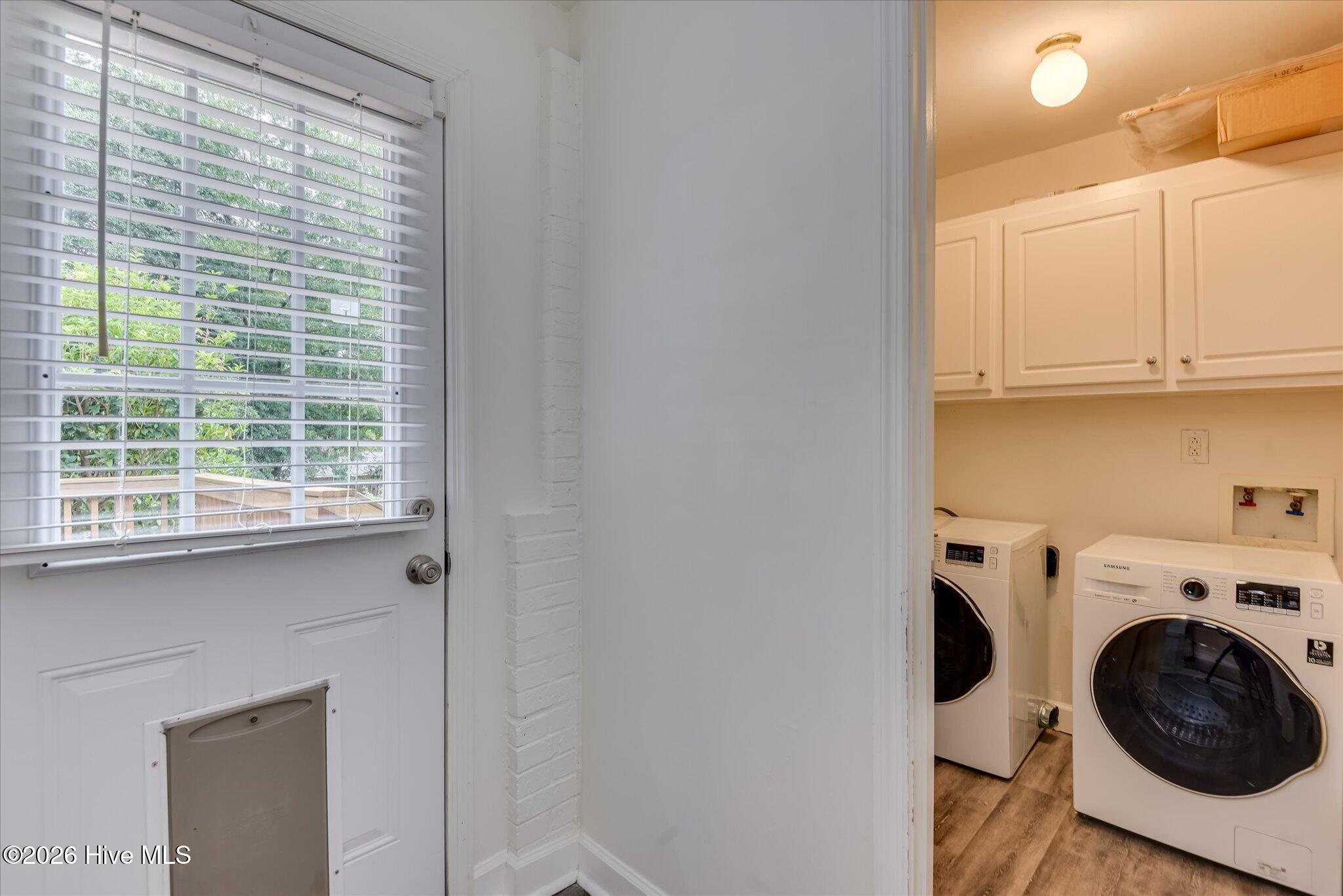 2421 Persimmon Road Property Photo 12