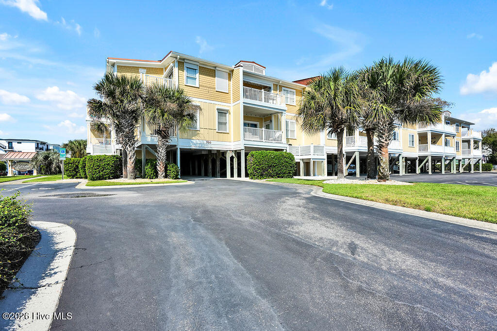 700 Ocean Drive Unit 104 Property Photo 3