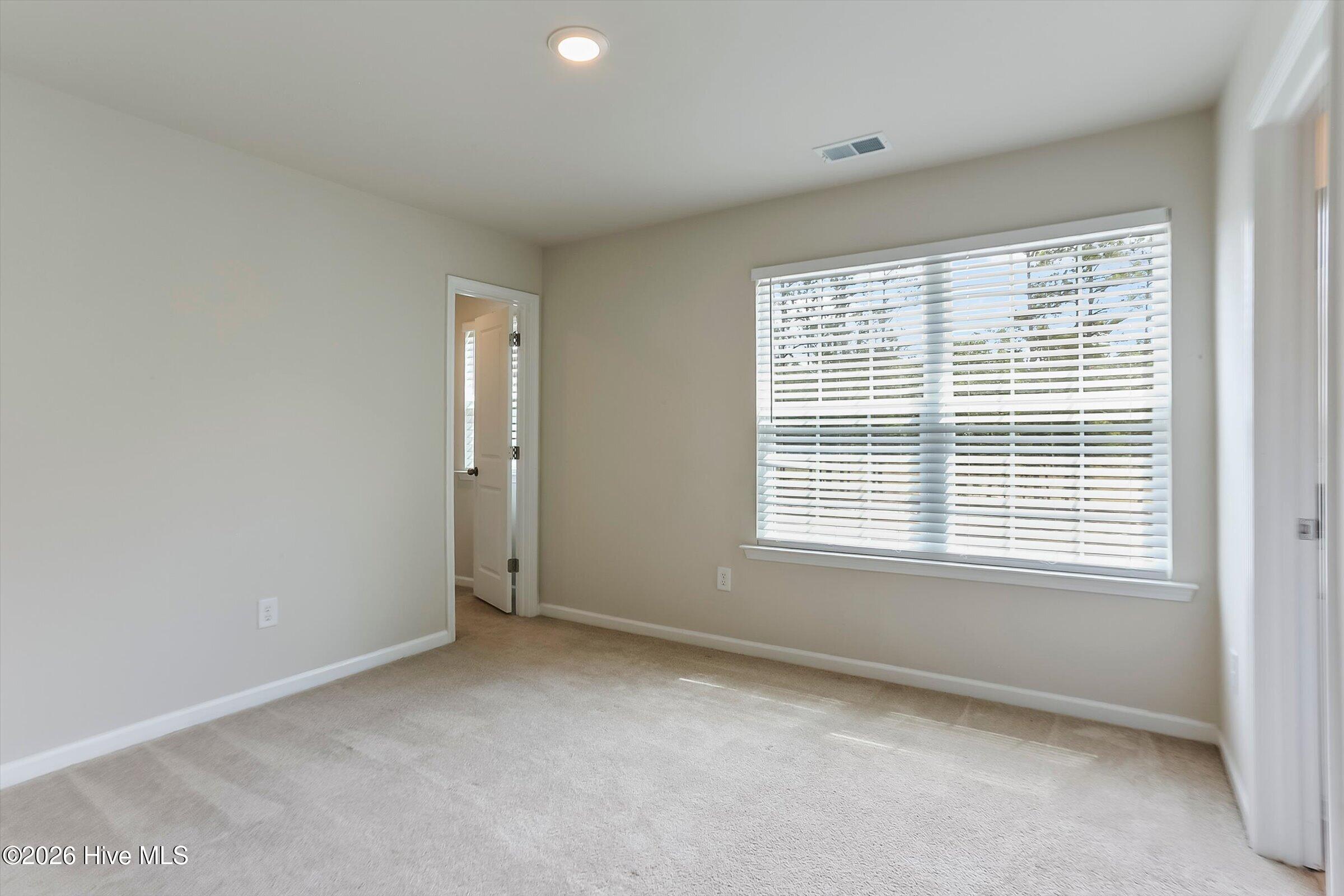 152 Southern Lake Court Property Photo 50
