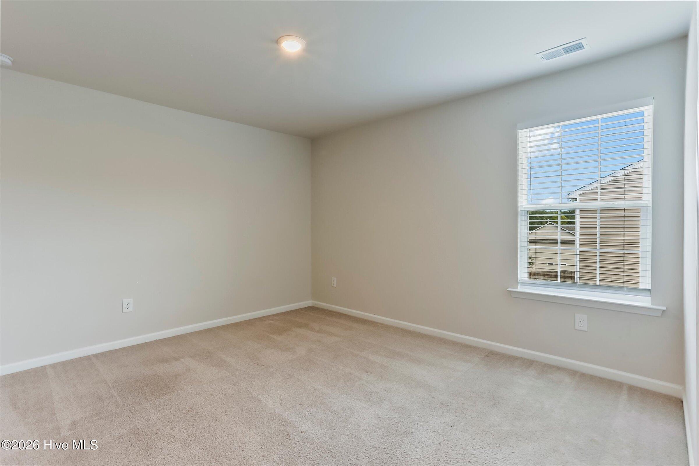 152 Southern Lake Court Property Photo 54