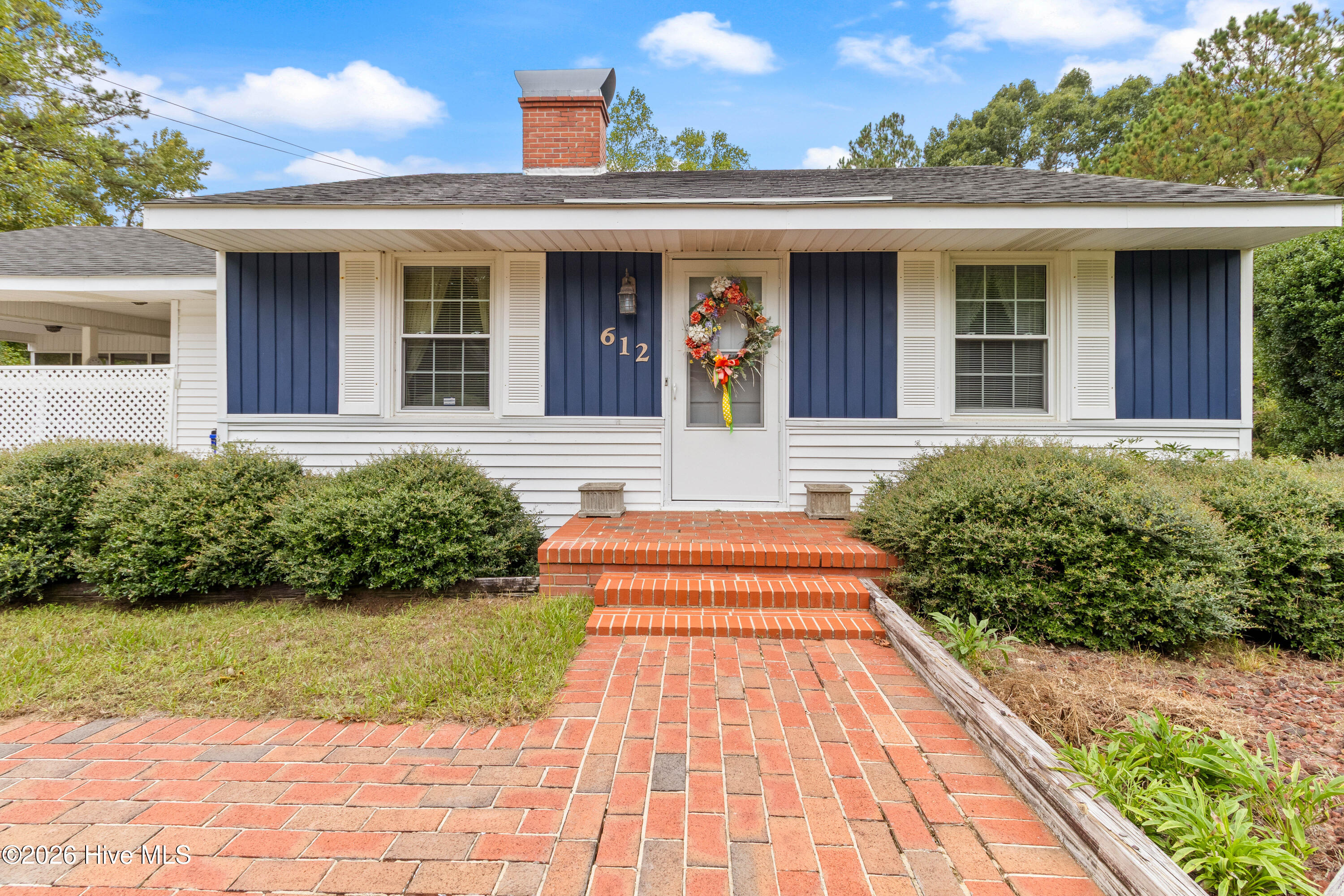 612 David Street Property Photo 1