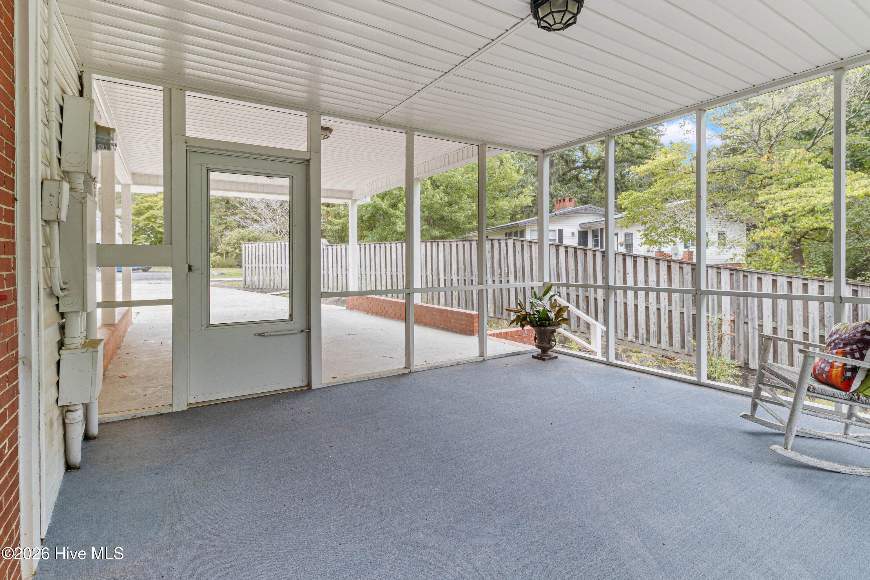612 David Street Property Photo 31