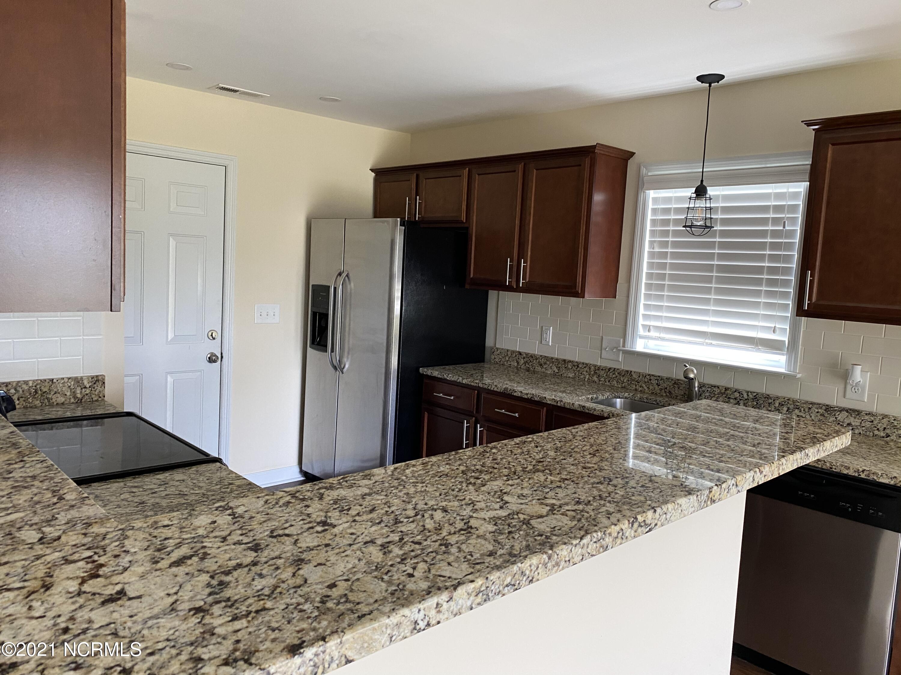 505 New Hanover Trail Property Photo 3