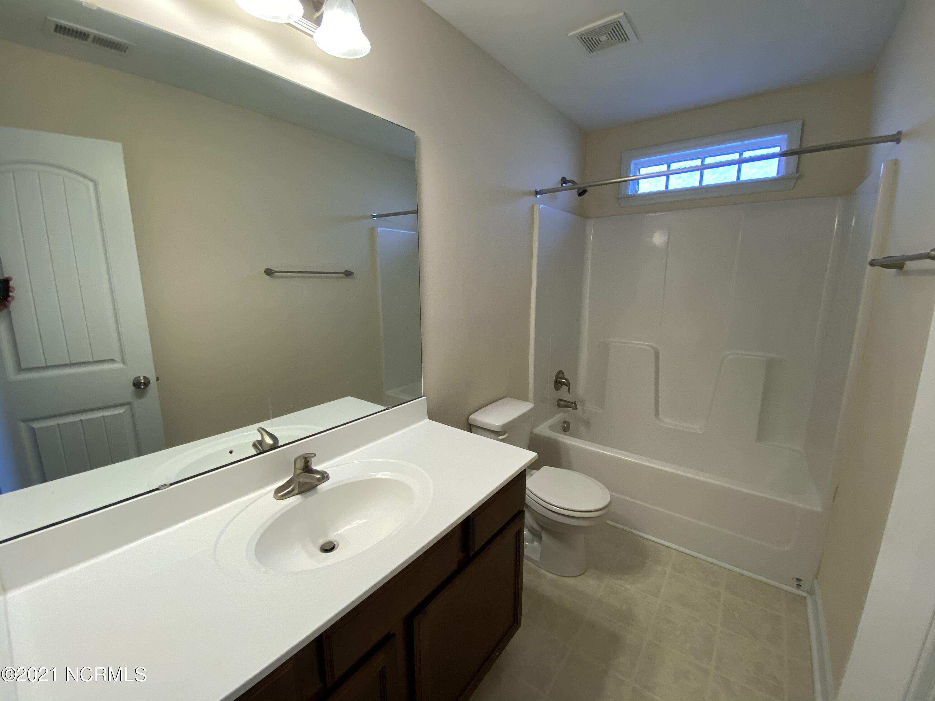 505 New Hanover Trail Property Photo 14