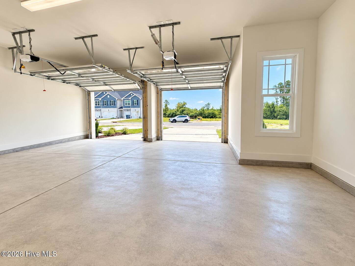 2030 Tharrington Way Property Photo 5