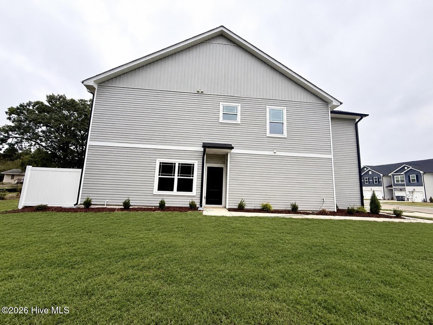 2030 Tharrington Way Property Photo 6
