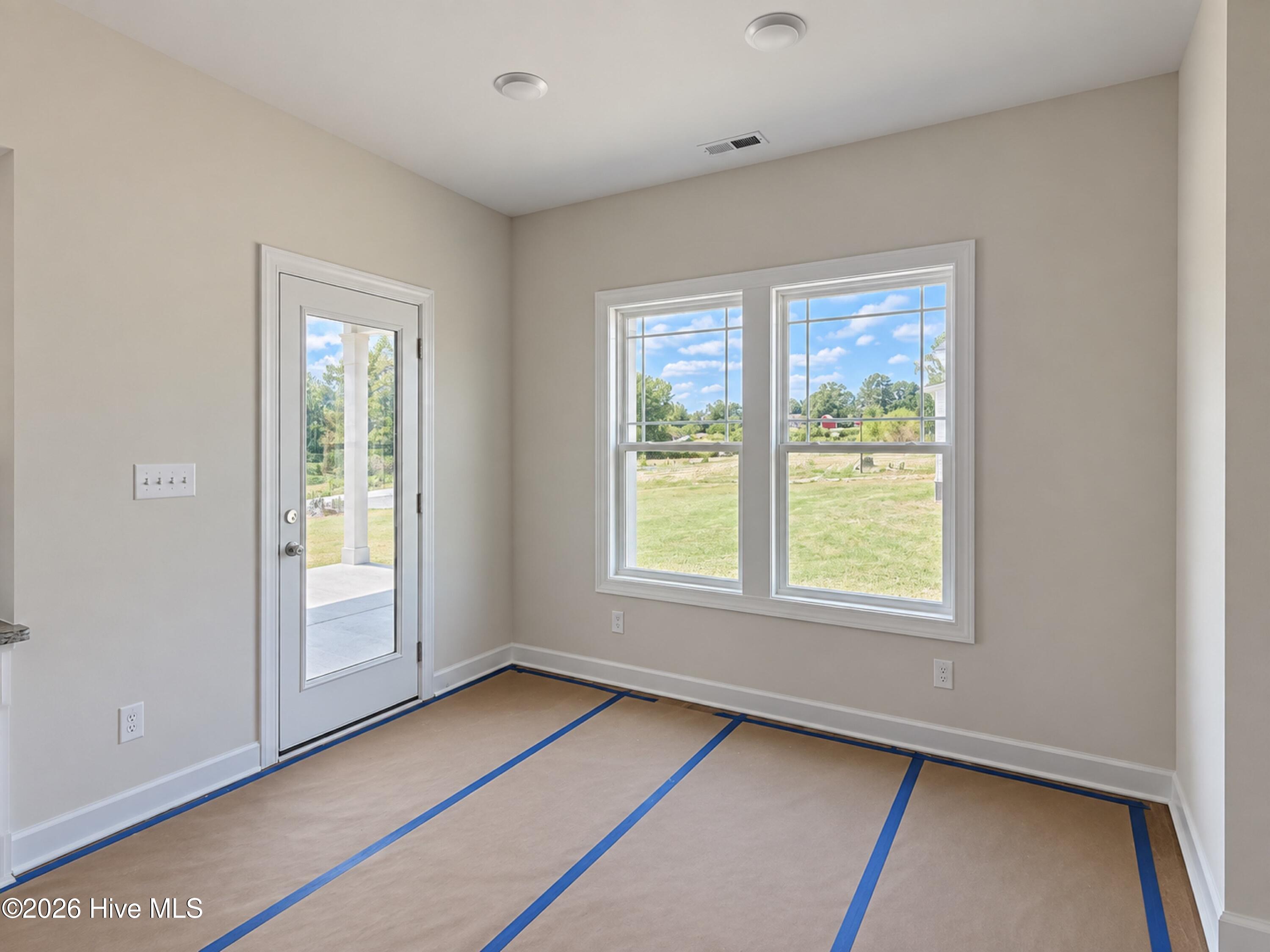 14 Silver Court Property Photo 6